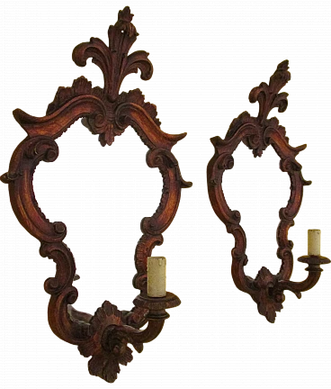 Pair of Baroque style mirrors with appliques, early 20th century