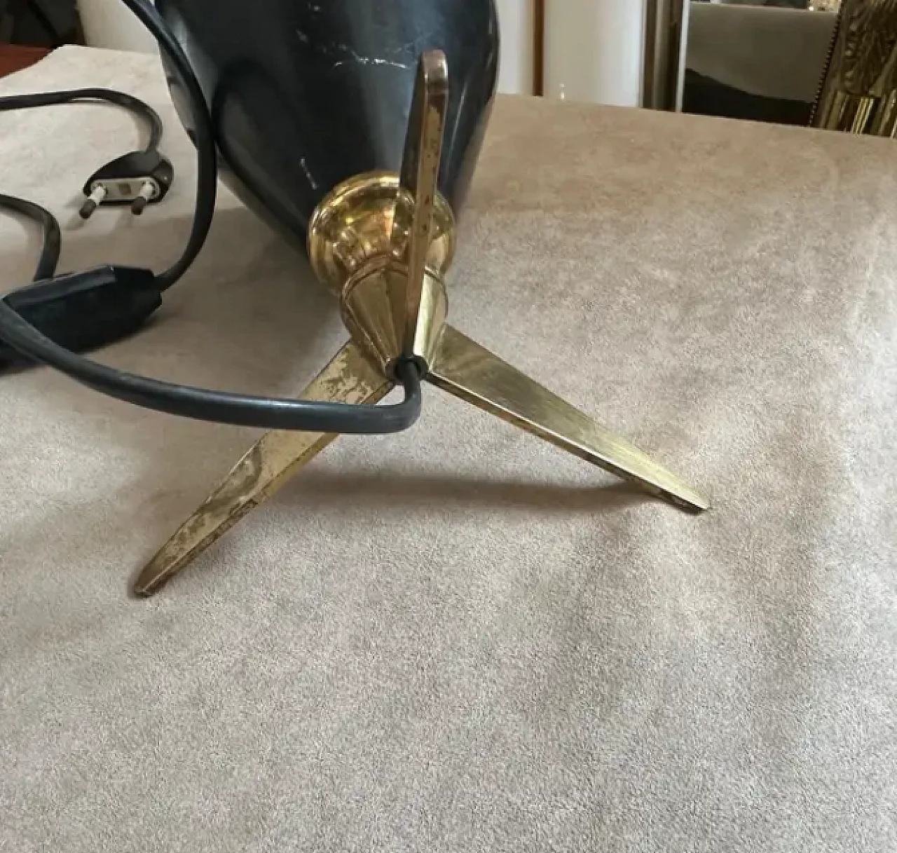 Sputnik desk lamp in aluminium and brass, 1950s 7