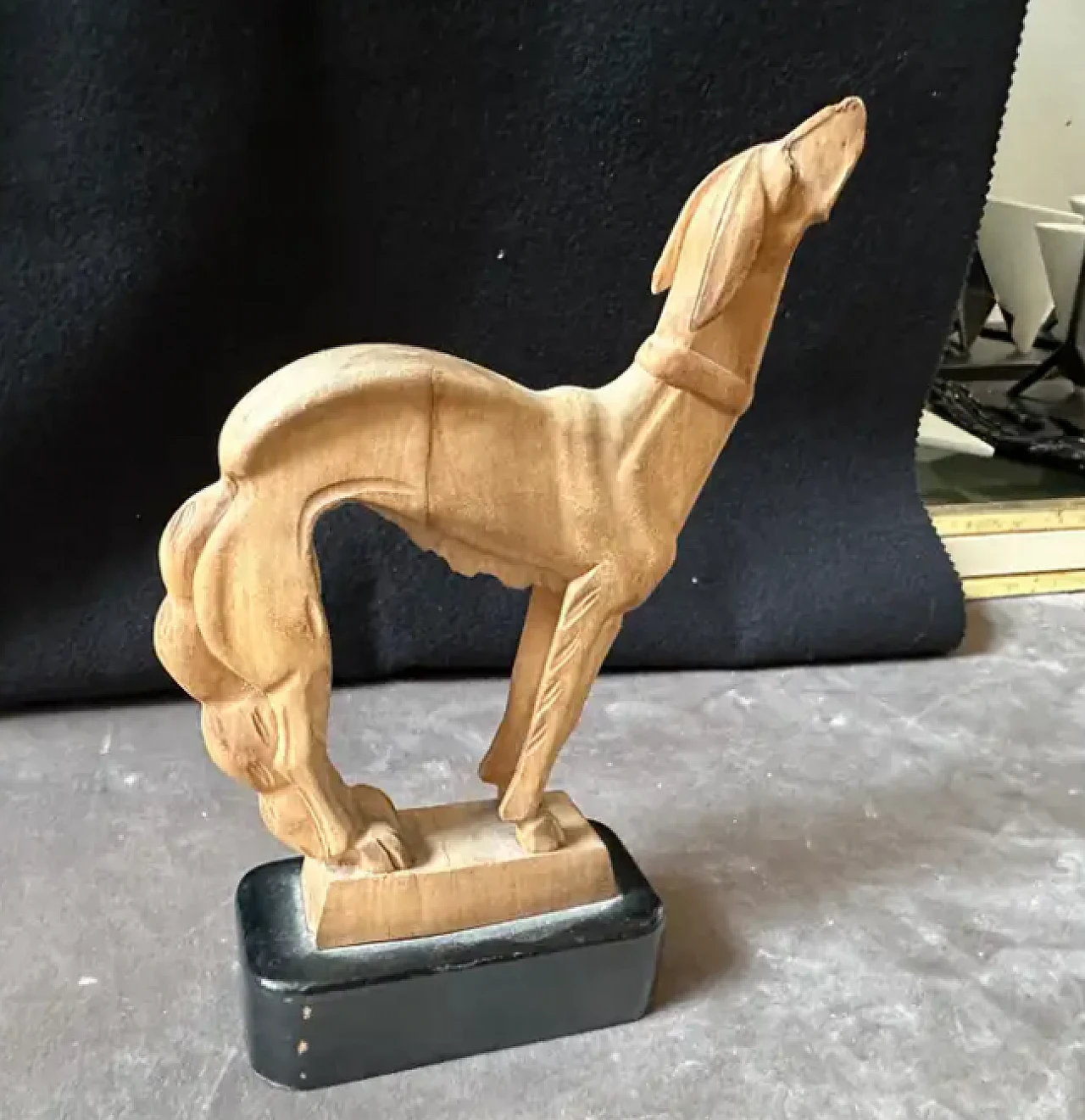 Hand-carved greyhound figure in Art Carved style, 1930s 5