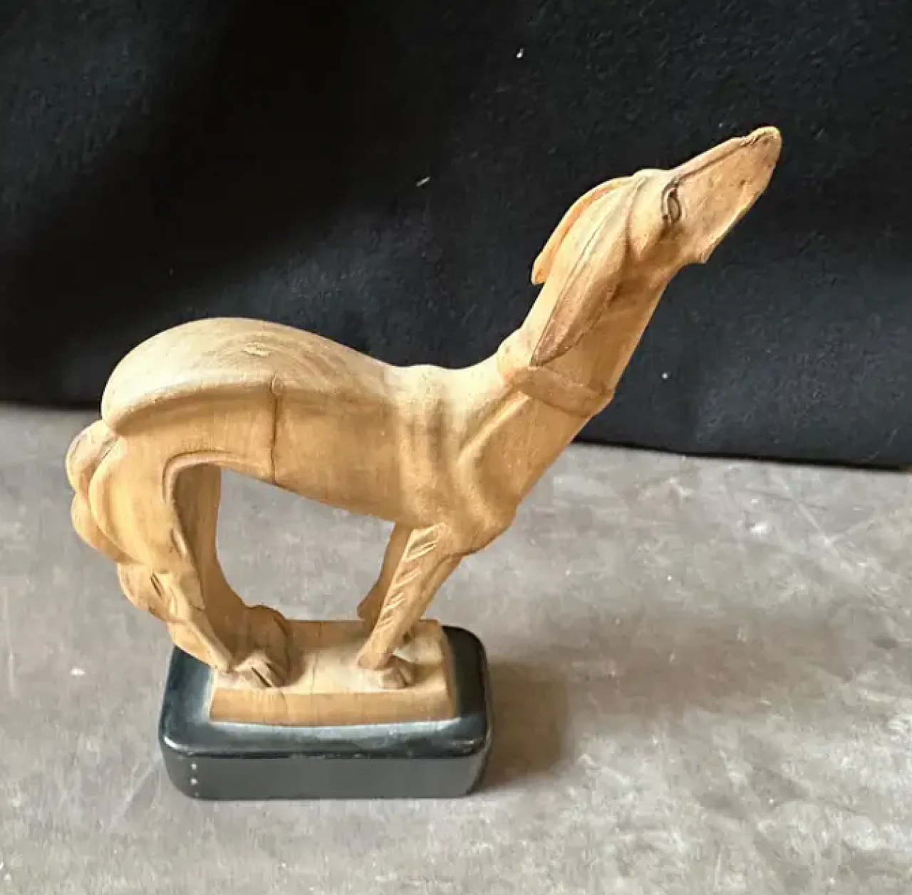 Hand-carved greyhound figure in Art Carved style, 1930s 7