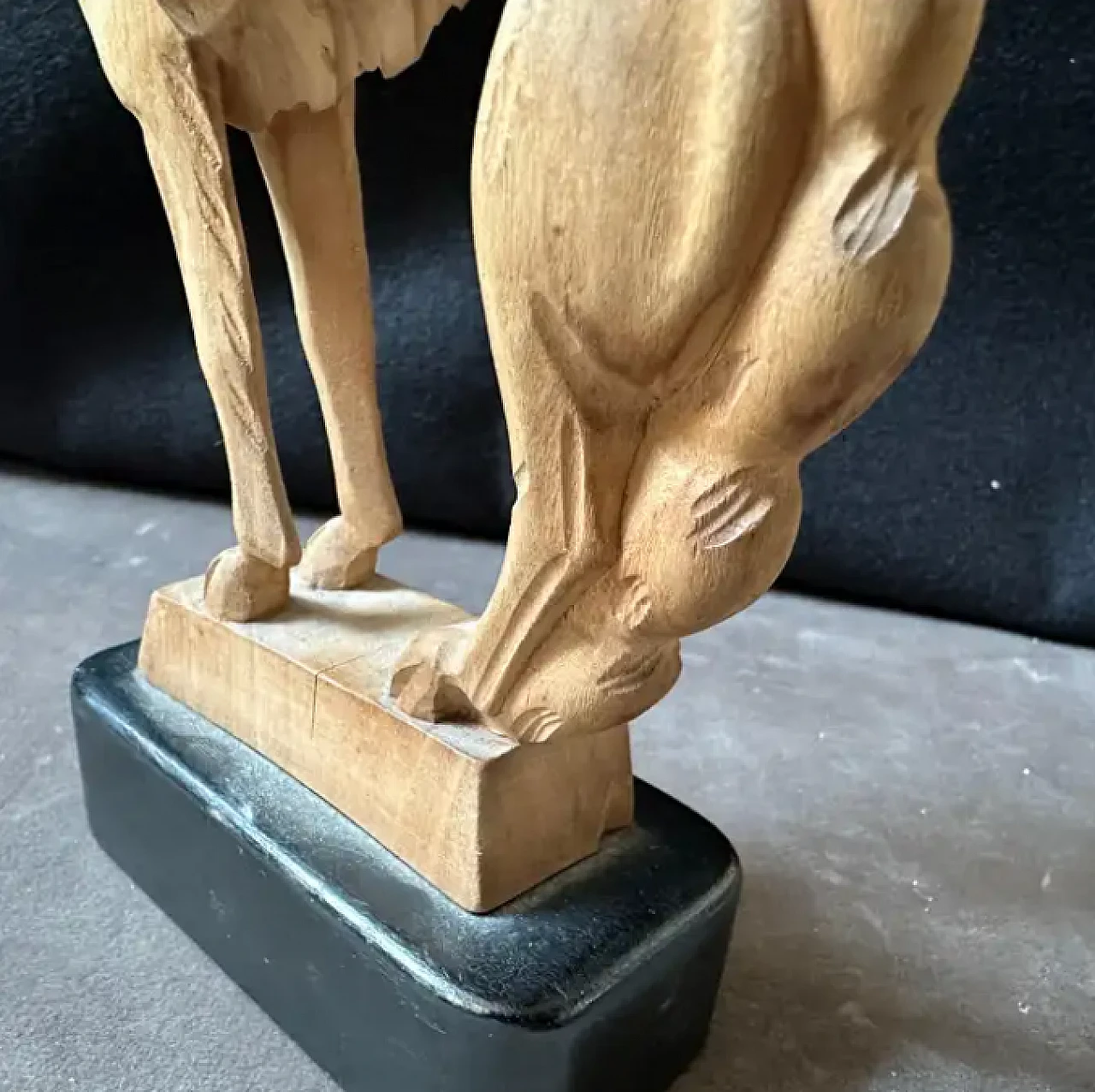 Hand-carved greyhound figure in Art Carved style, 1930s 9