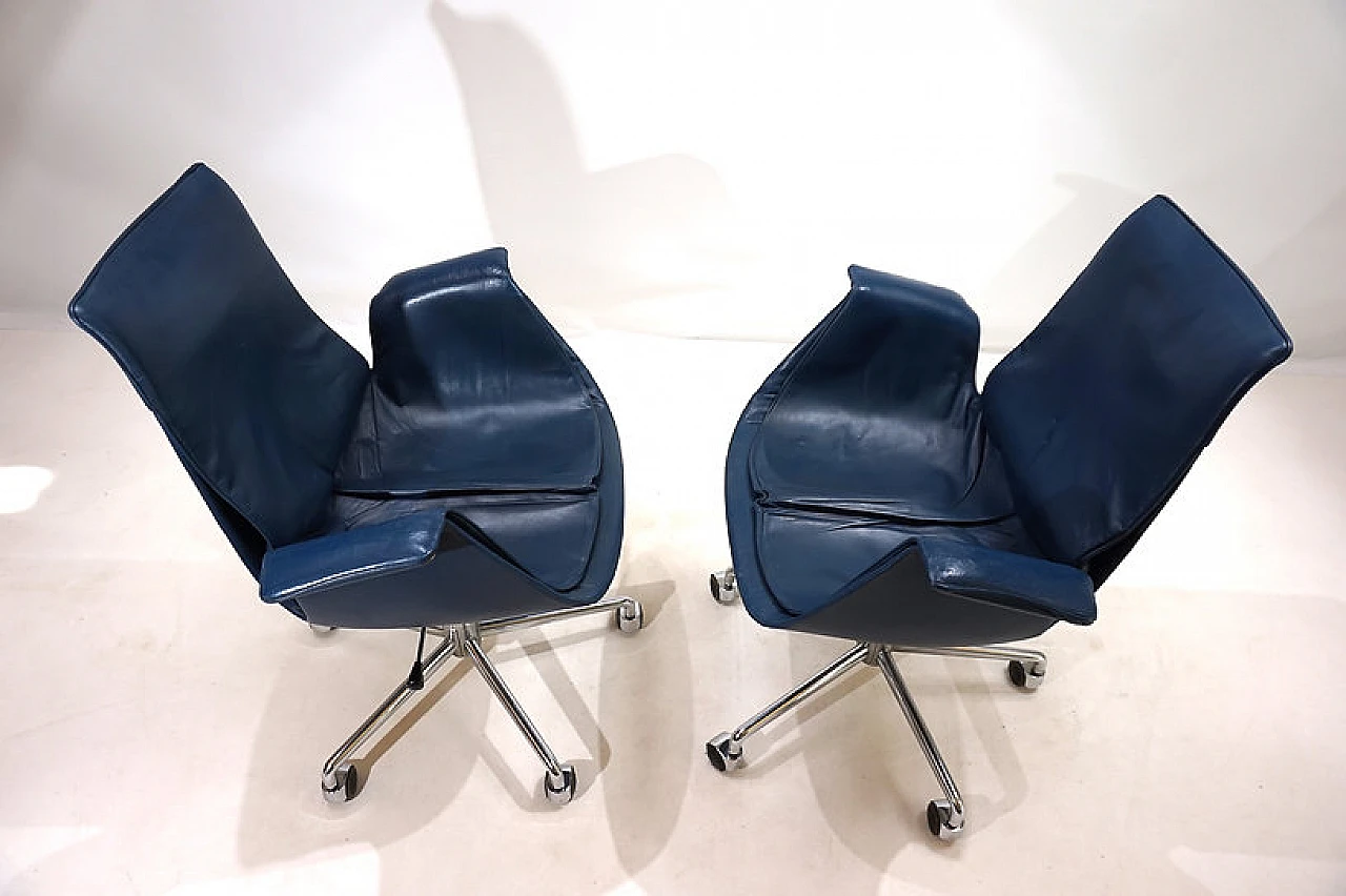 Pair of Kill International 6727 chairs by Fabricius & Kastholm, 1960s 5