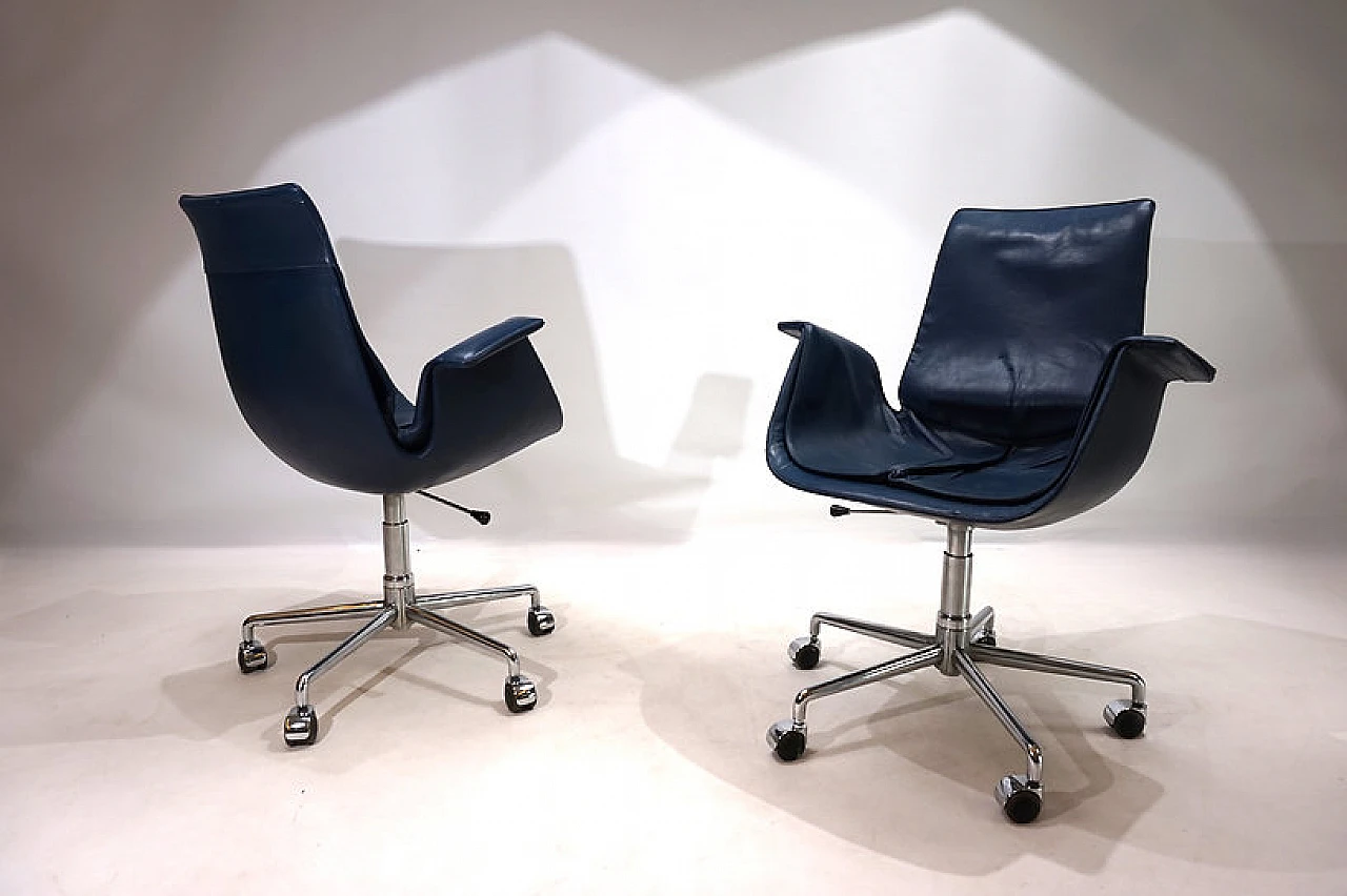 Pair of Kill International 6727 chairs by Fabricius & Kastholm, 1960s 11