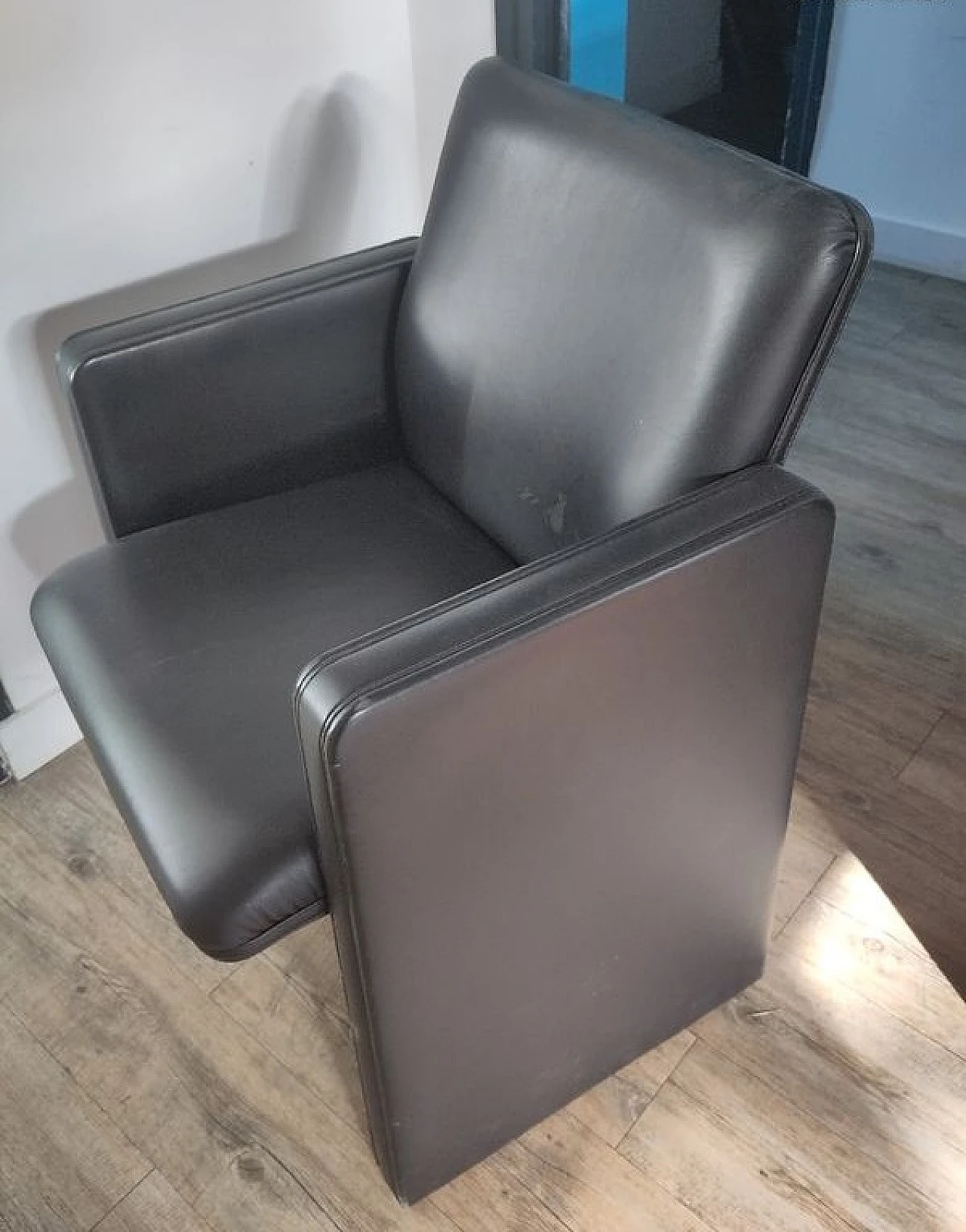 Tavolo Ceo 150 e 4 poltroncine Thf 96 in pelle nera per Poltrona Frau 4