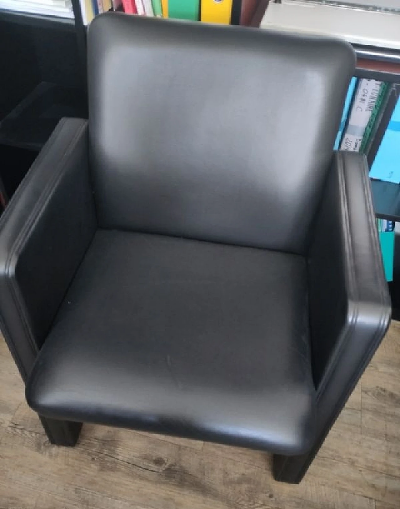 Tavolo Ceo 150 e 4 poltroncine Thf 96 in pelle nera per Poltrona Frau 6