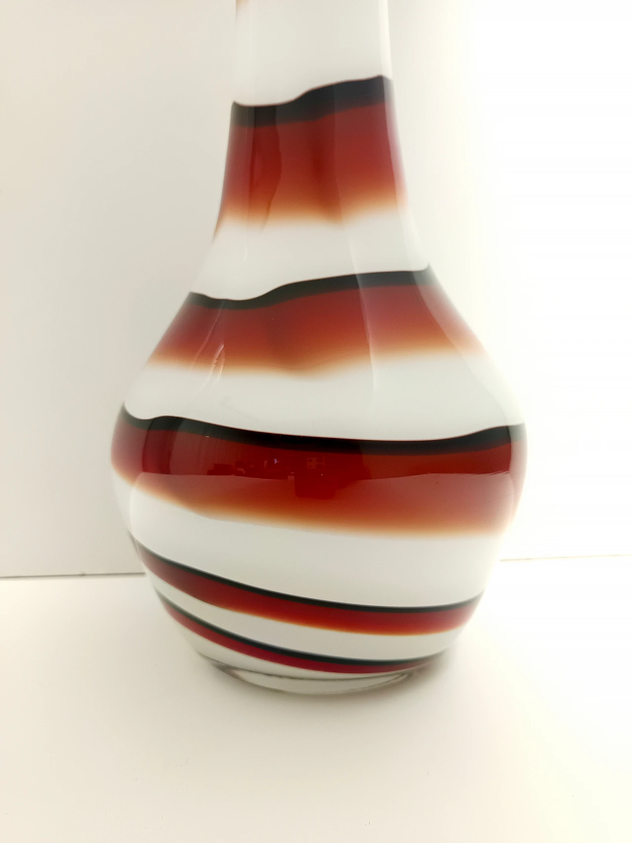 Postmodern vase attr. to Carlo Moretti in policrome glass, 1970s 3