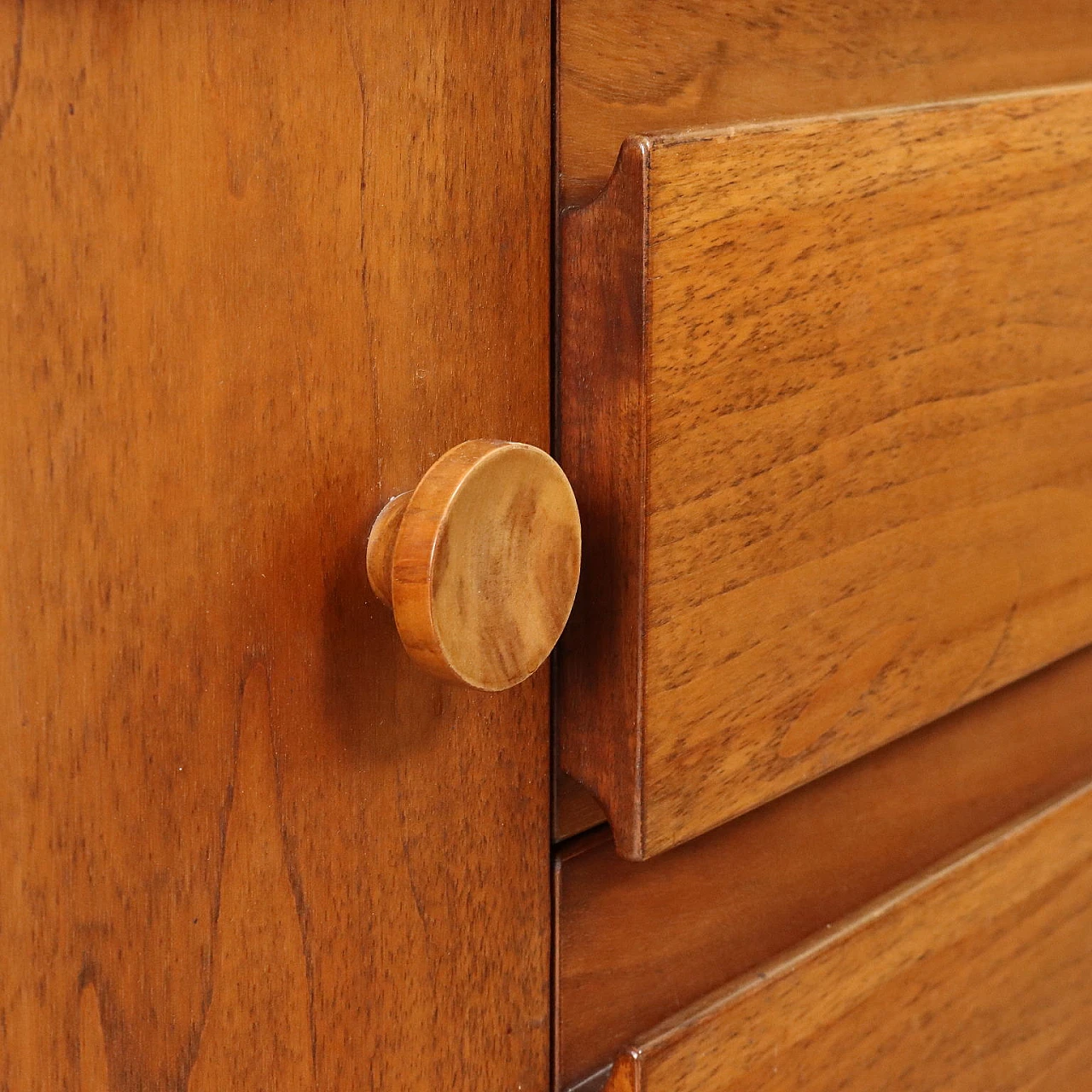 Walnut Torbecchia sideboard by G. Michelucci for Poltronova, 1960s 8