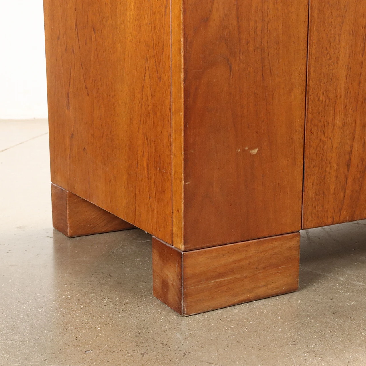 Walnut Torbecchia sideboard by G. Michelucci for Poltronova, 1960s 10