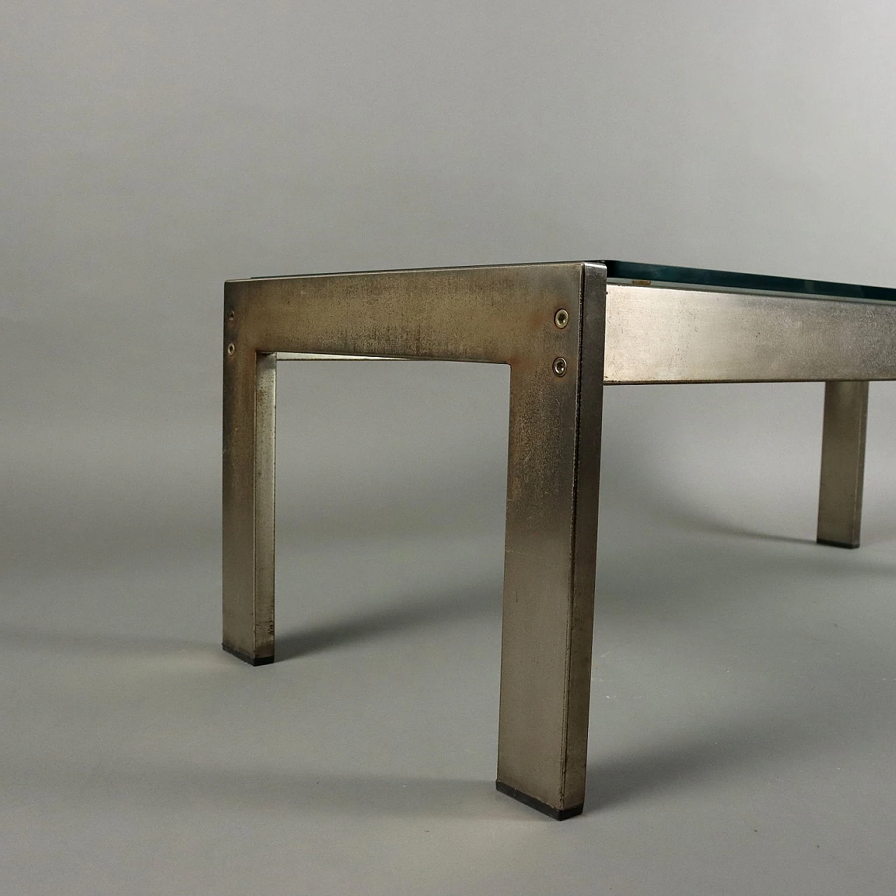 Coffee table in chrome-plated metal and glass top, 1970s 4