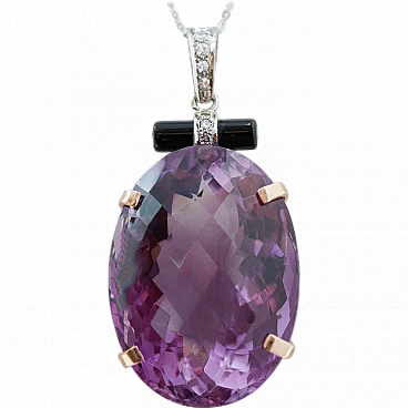 Big amethyst, Onyx, Diamonds, Platinum, 14 Kt Rose Gold and White Gold Pendant.