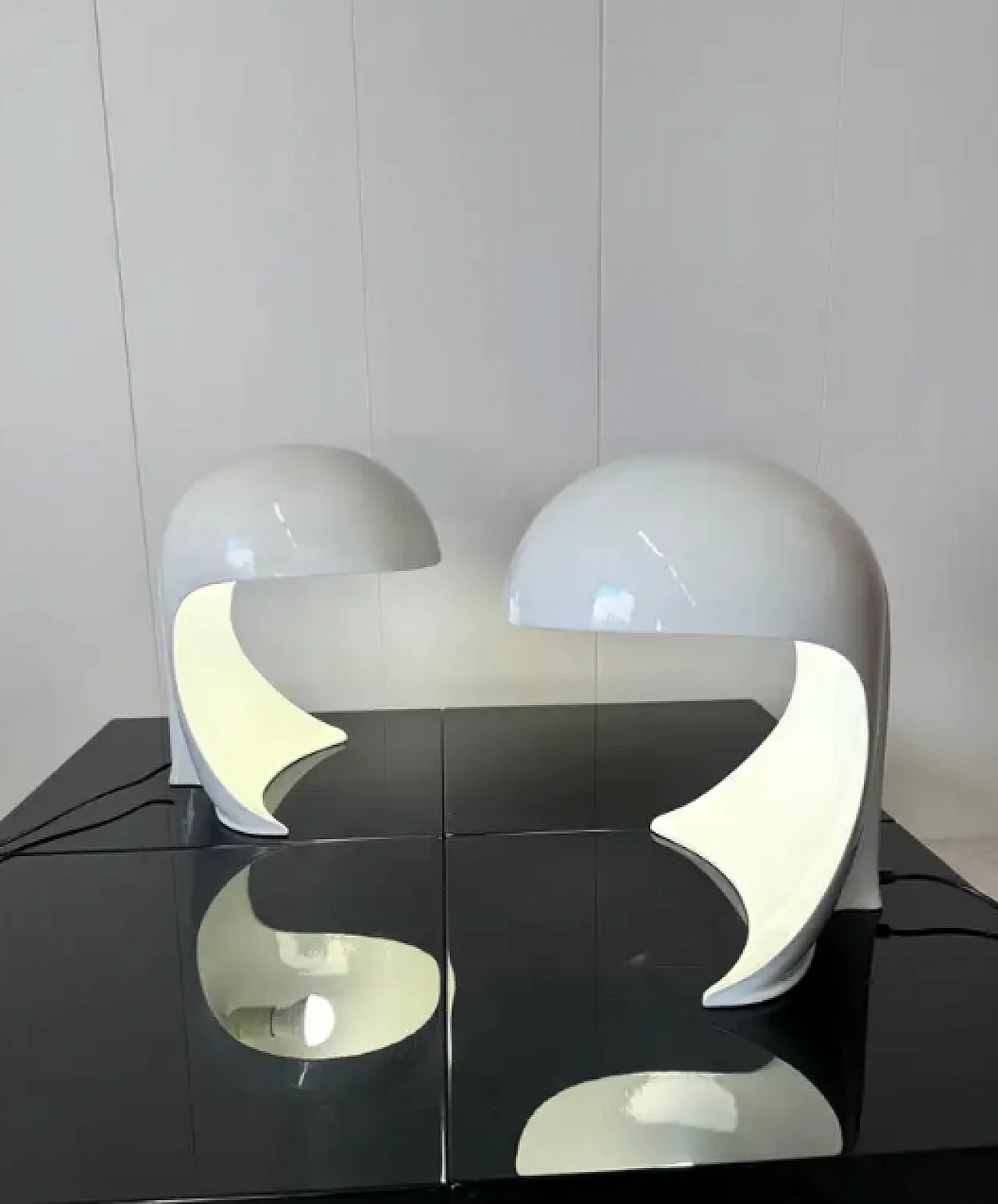 Pair of Dania lamps by Dario Tognon for Artemide, 1960s 4