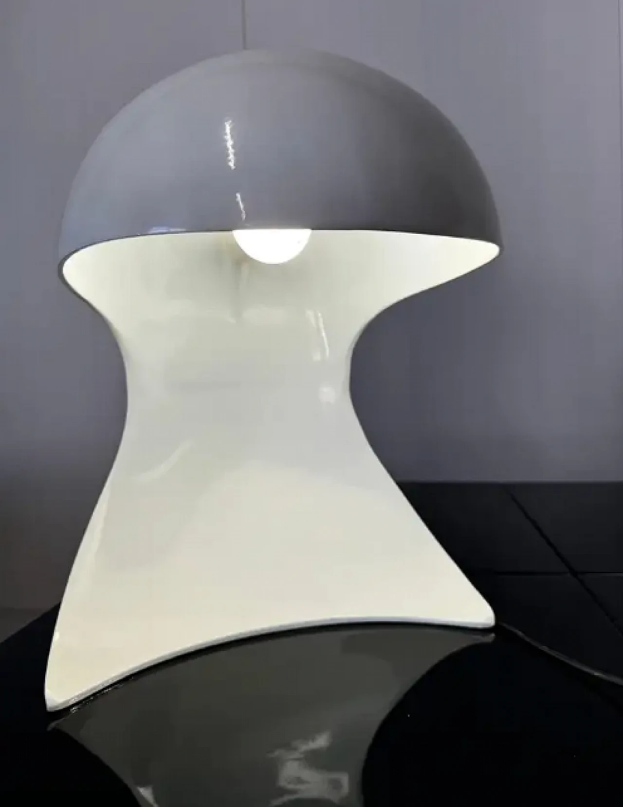 Coppia di lampade Dania di Dario Tognon per Artemide, anni '60 10