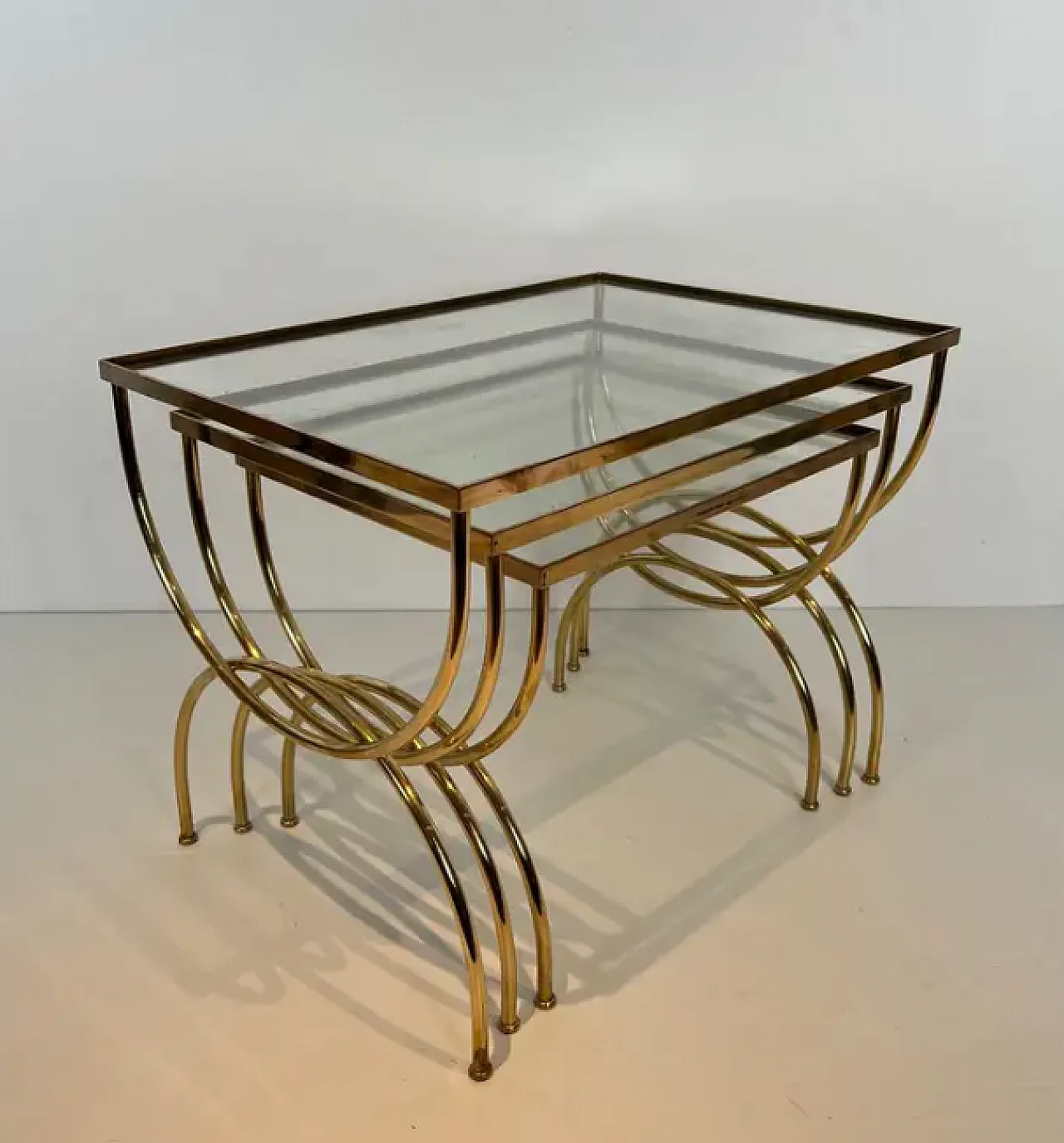 3 Brass coffee tables with arched base, 1940s 3