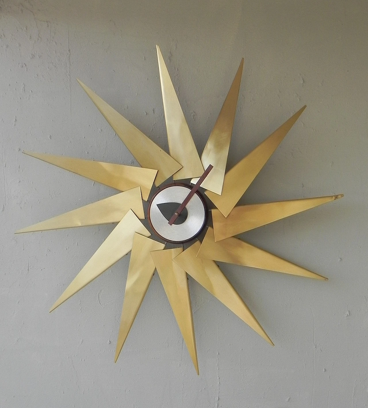 Wall clock by George Nelson, 90s 2