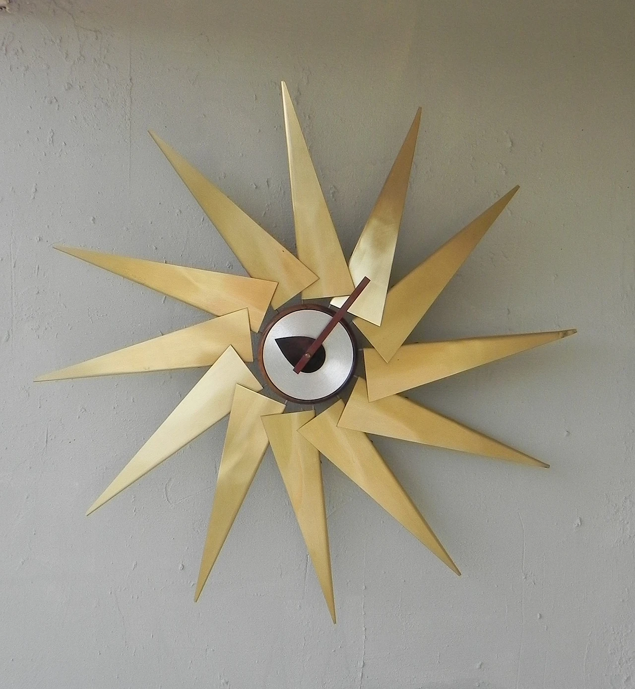 Wall clock by George Nelson, 90s 3