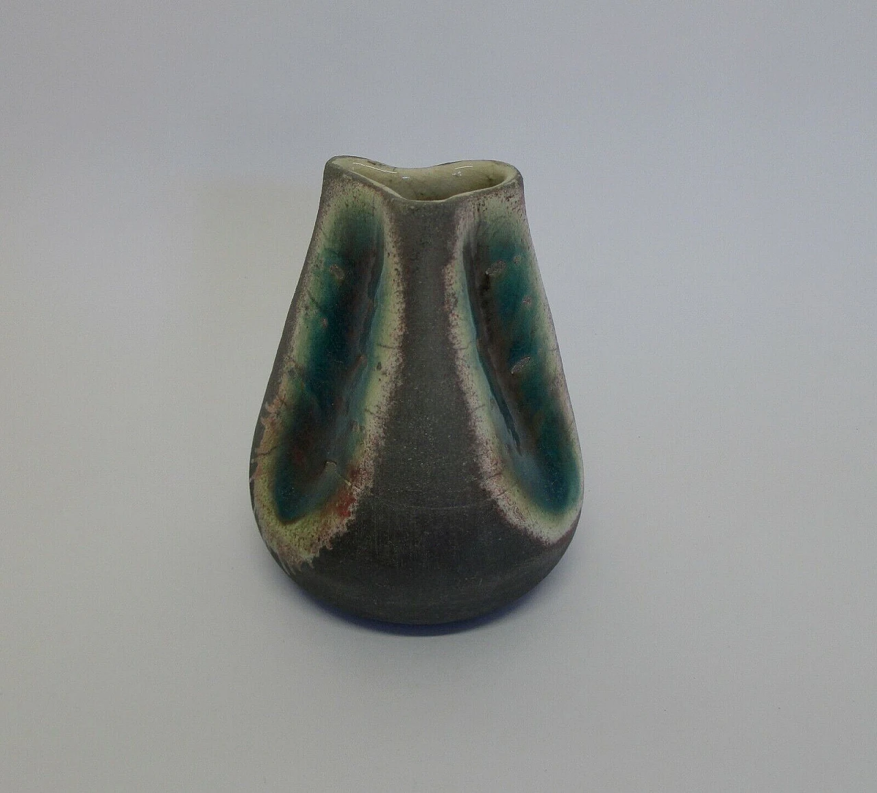 Artistic iridescent ceramic vase from the 1950s 1