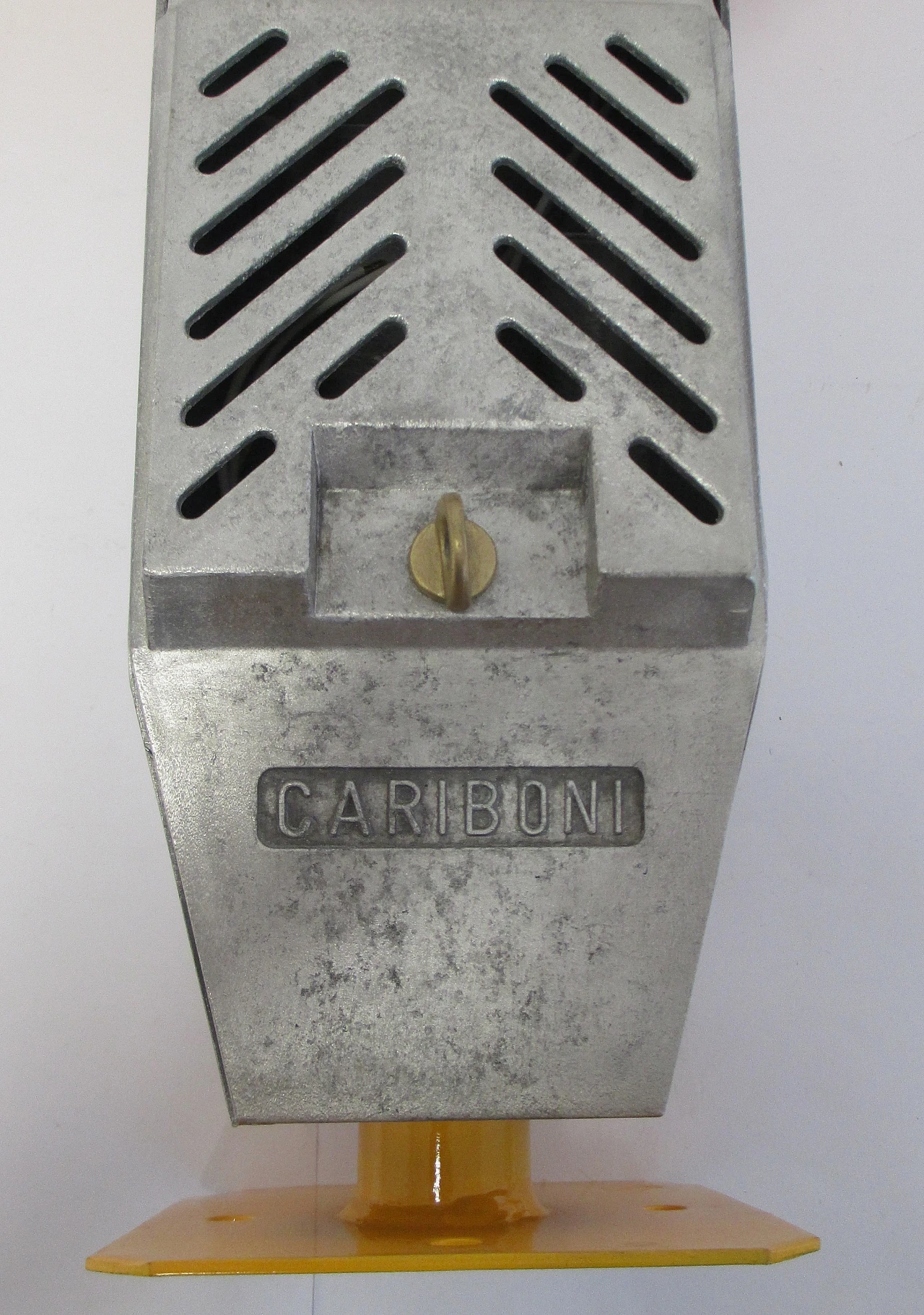 Industrial aluminum wall lamp from the 1950s 5