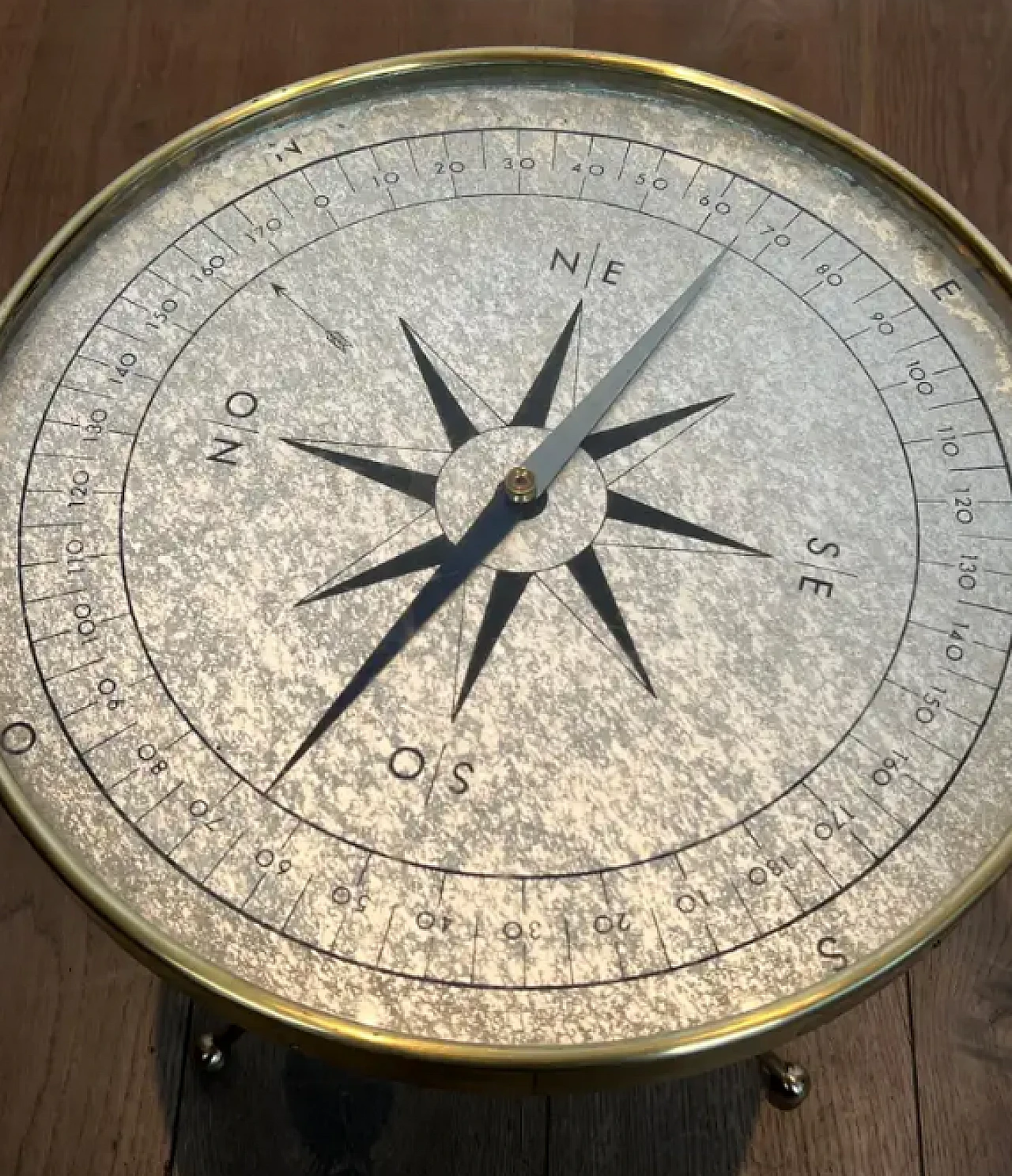 Round brass coffee table Compass style Jacques Adnet, 1940s 6