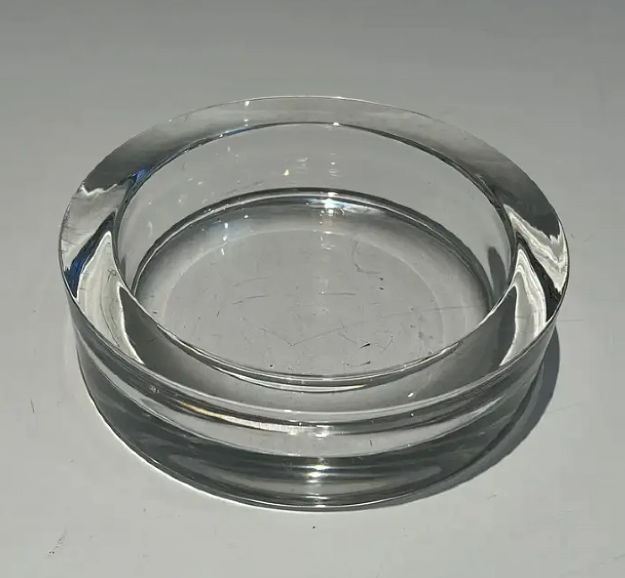 Round glass videopoche on chrome base, 1970s 5