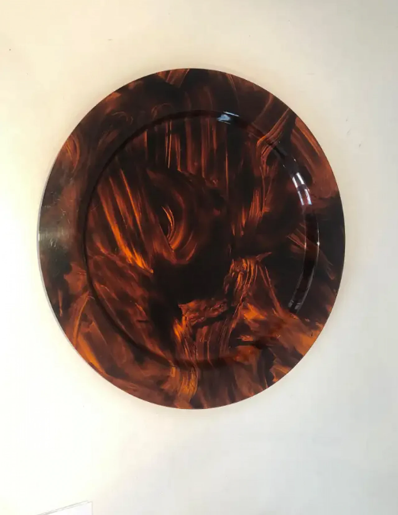 Faux turtle-shell lucite round tray, 1970s 5