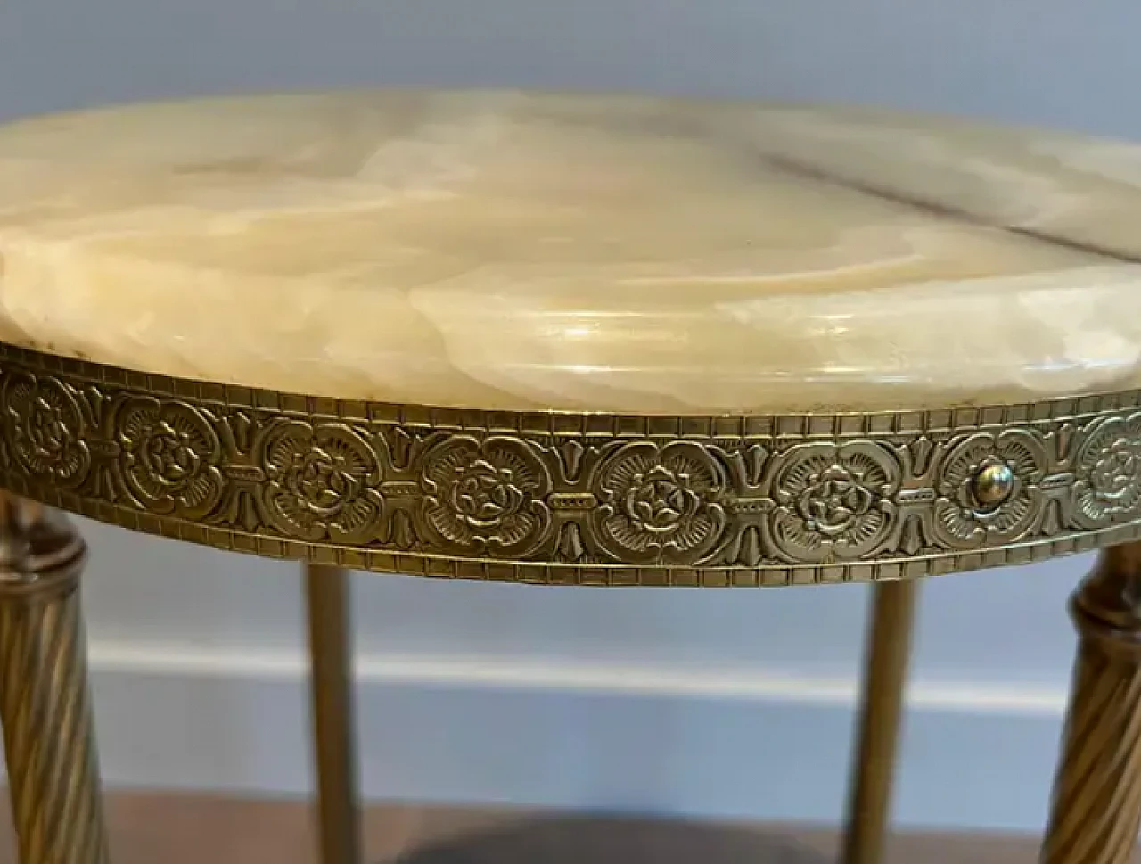 Pair of round brass coffee tables with onyx tops, 1940s 9