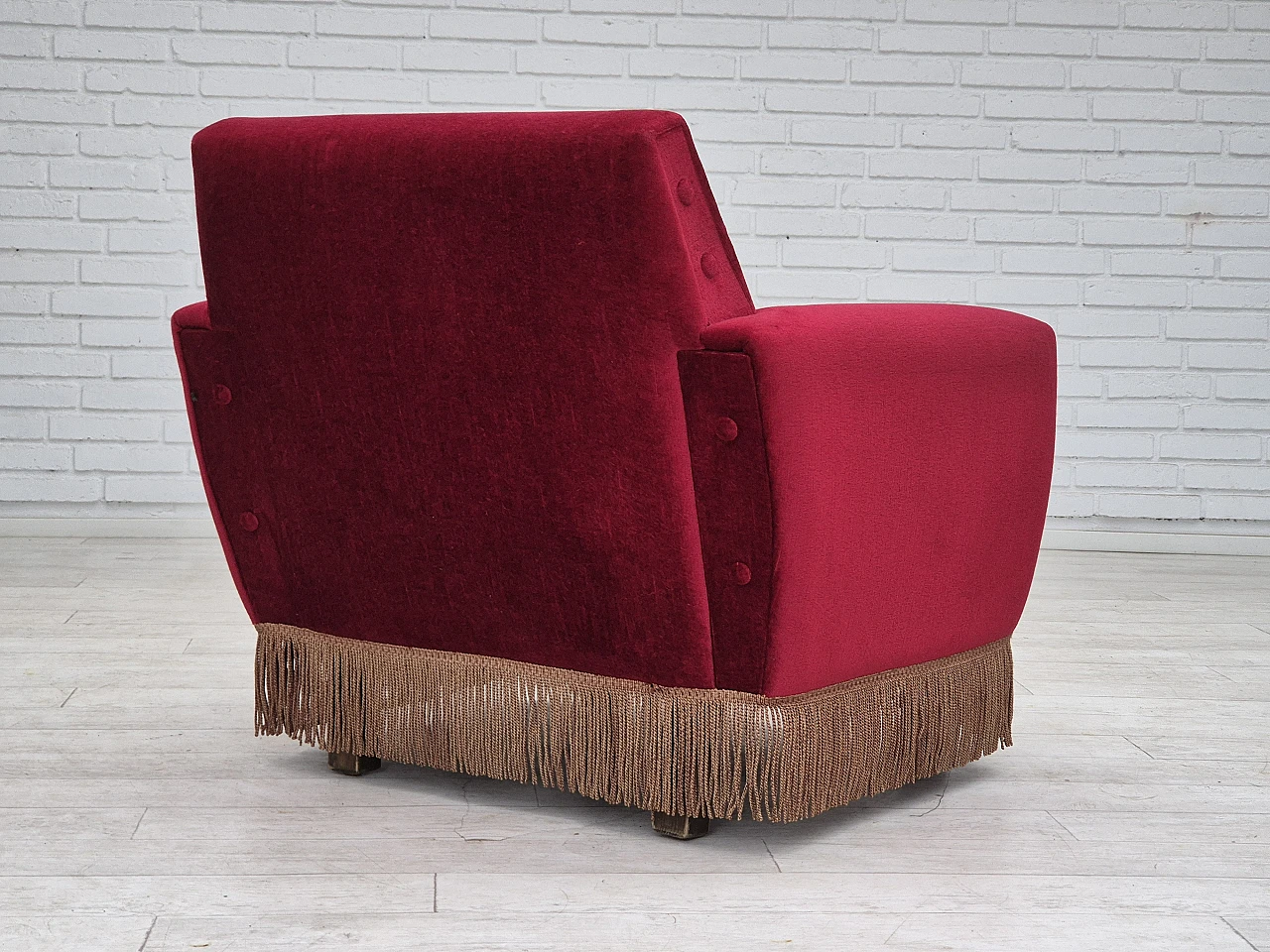 Danish lounge chair cherry-red velour, 1970s 10