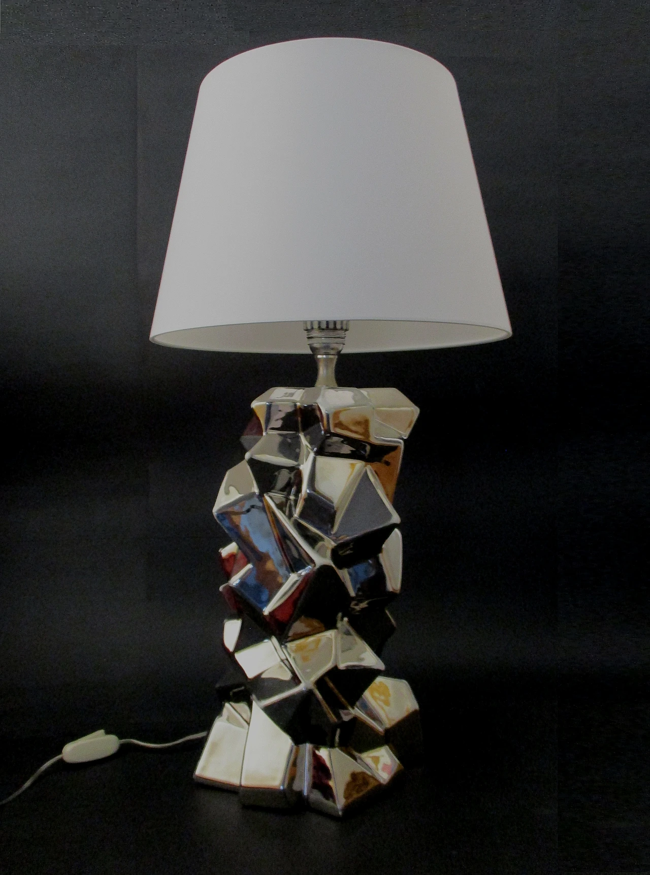 Ugo Zaccagnini cubic ceramic lamp, 1960s 3