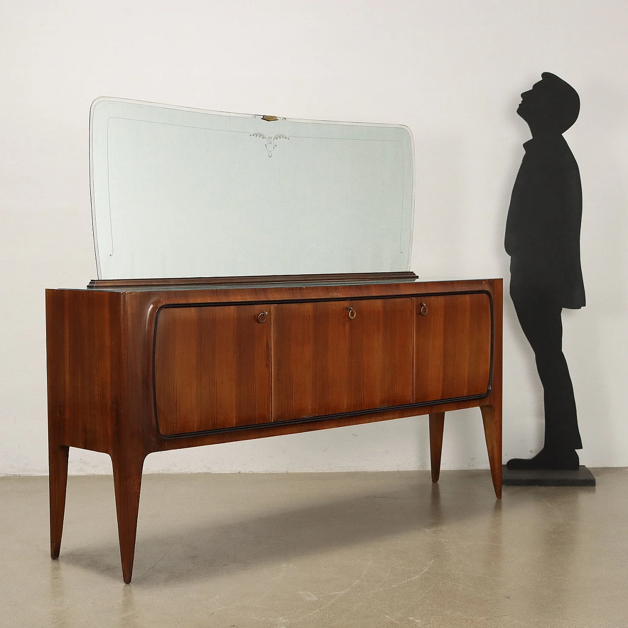 Credenza con specchio in noce con piano in vetro, anni '50 2