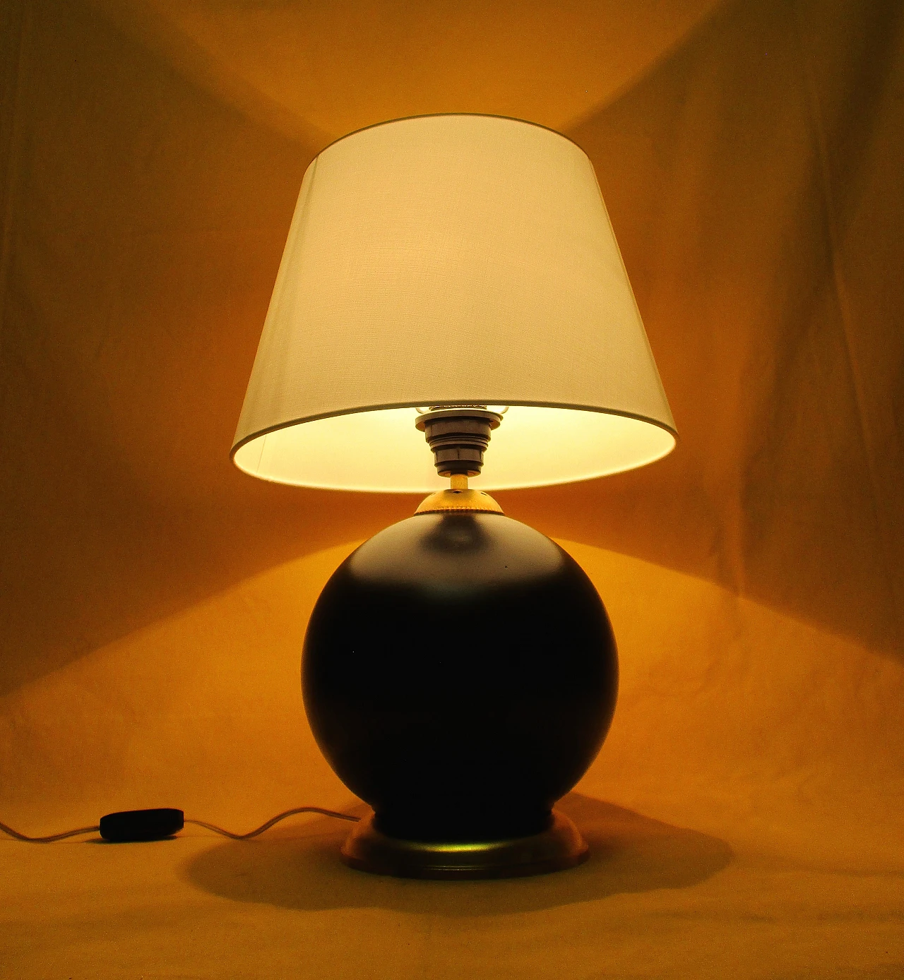 Spherical ceramic lamp from the 1960s 6