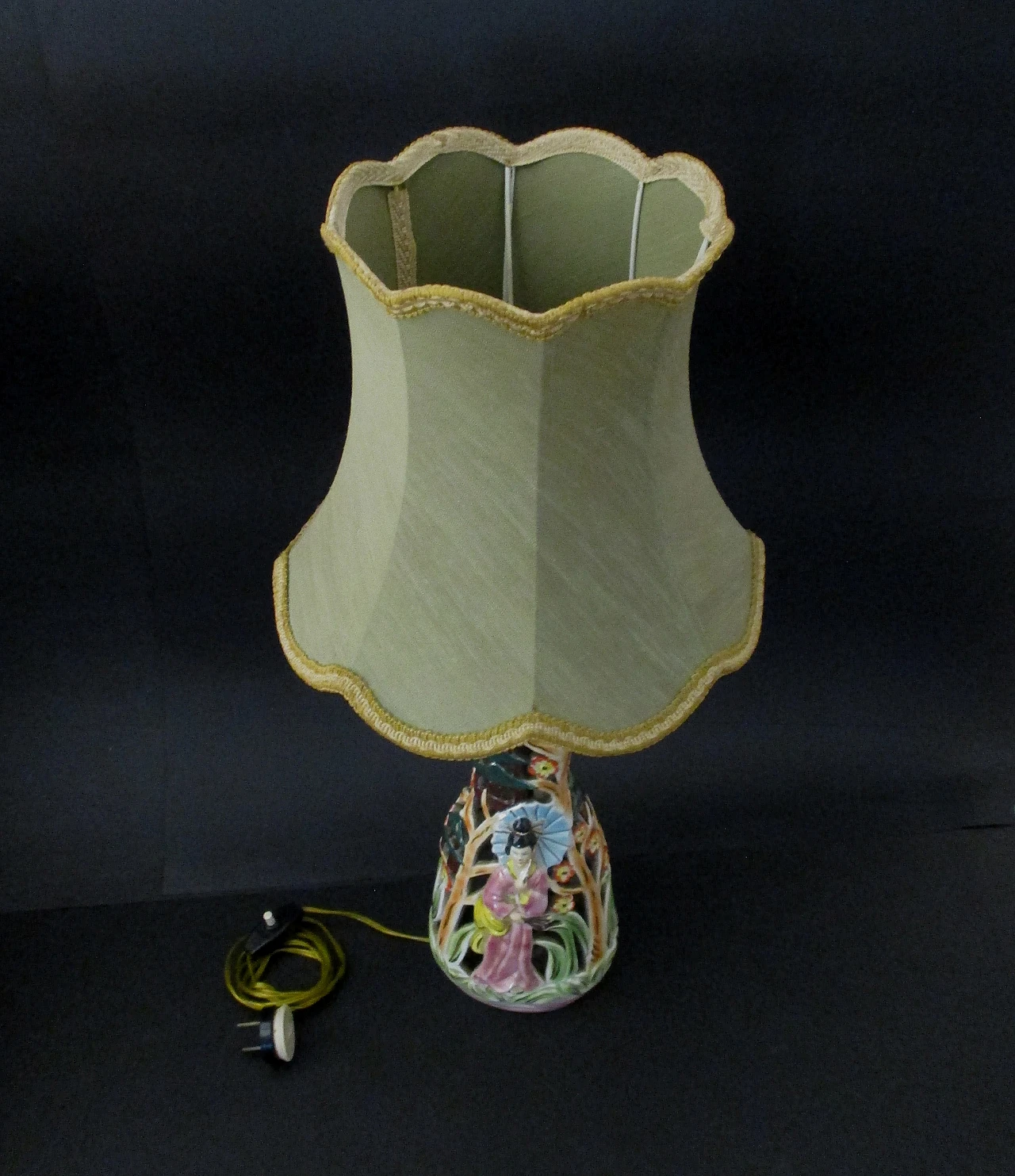 Oriental ceramic lamp from the 1950s 2