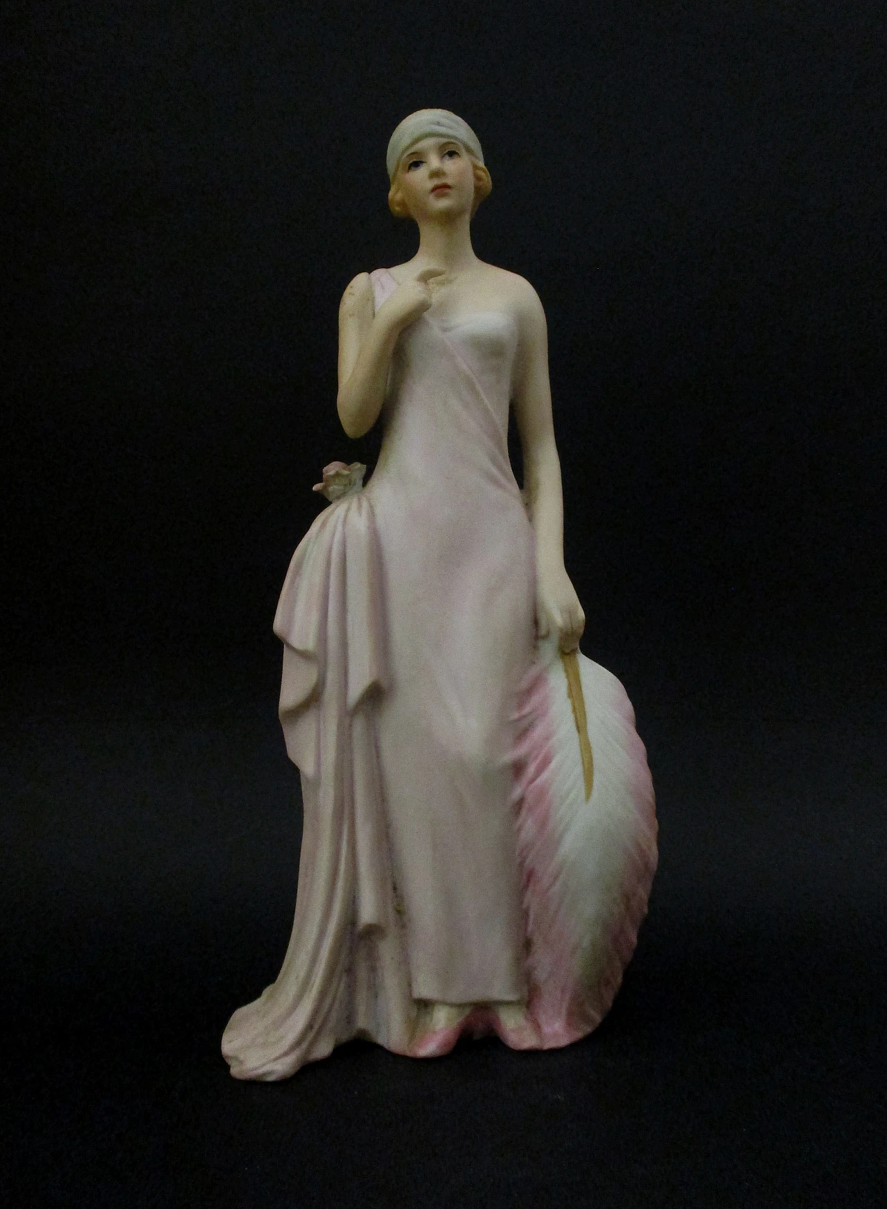 Liberty figurine in Capodimonte biscuit, early 1900s 1