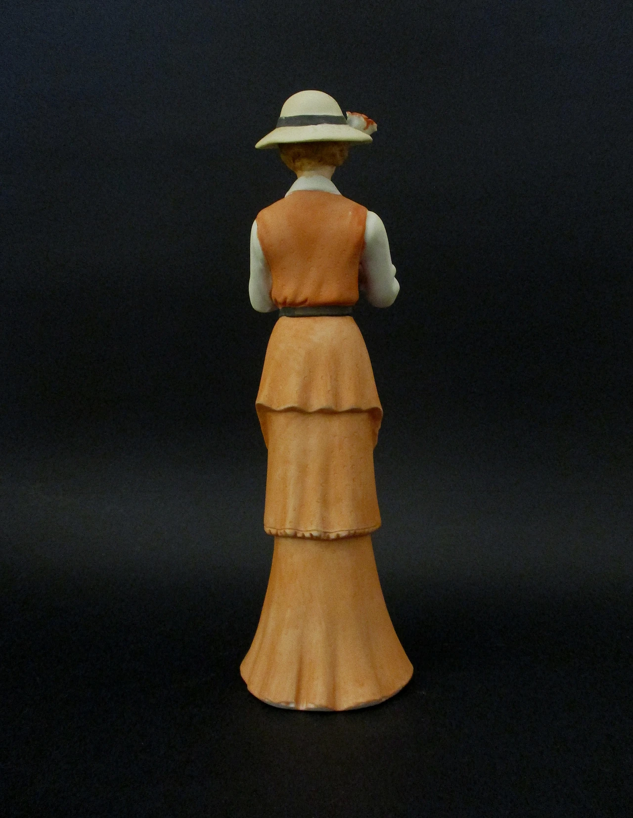 Liberty figurine in Capodimonte biscuit from the early 1900s 3