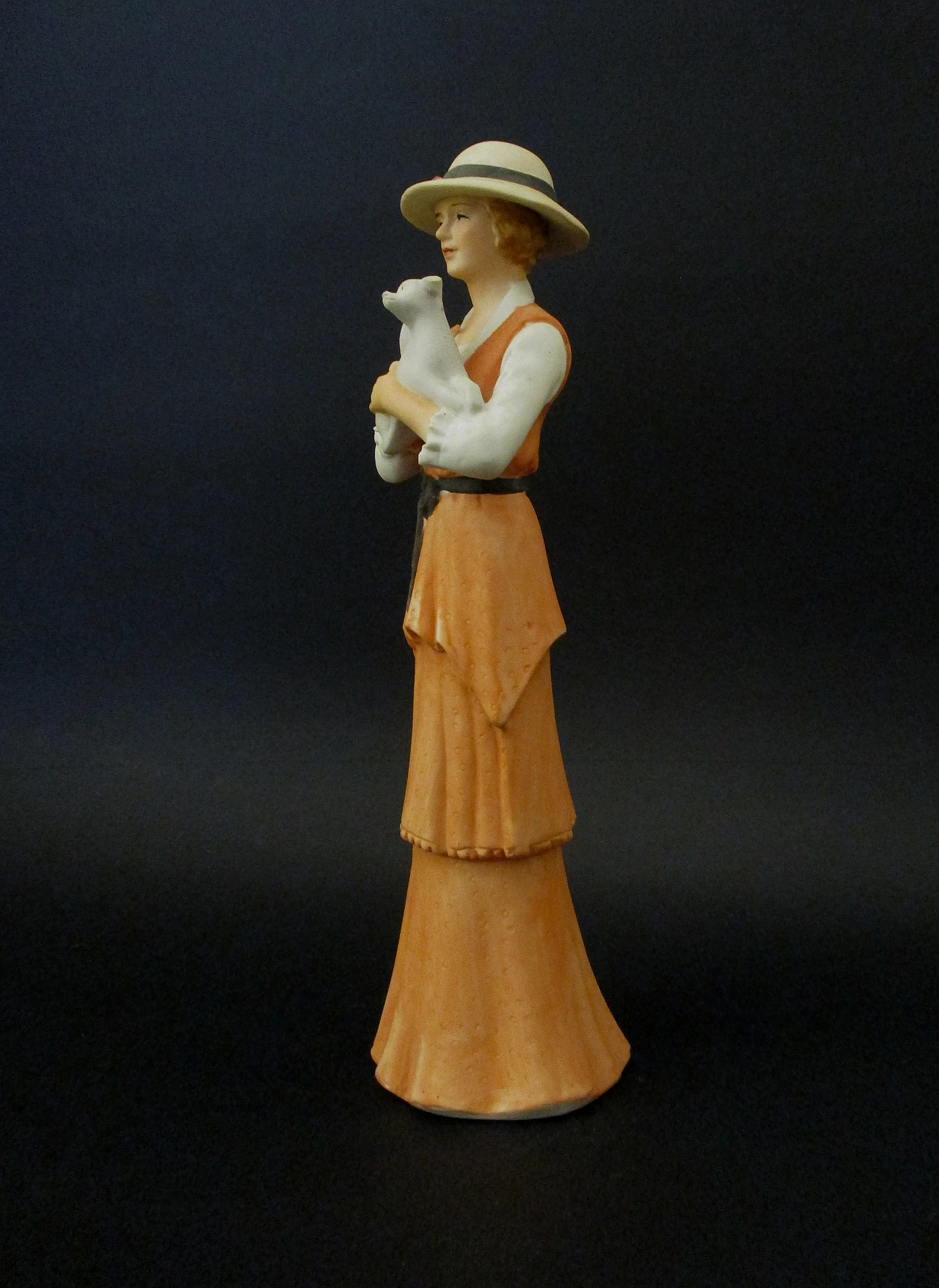 Liberty figurine in Capodimonte biscuit from the early 1900s 4