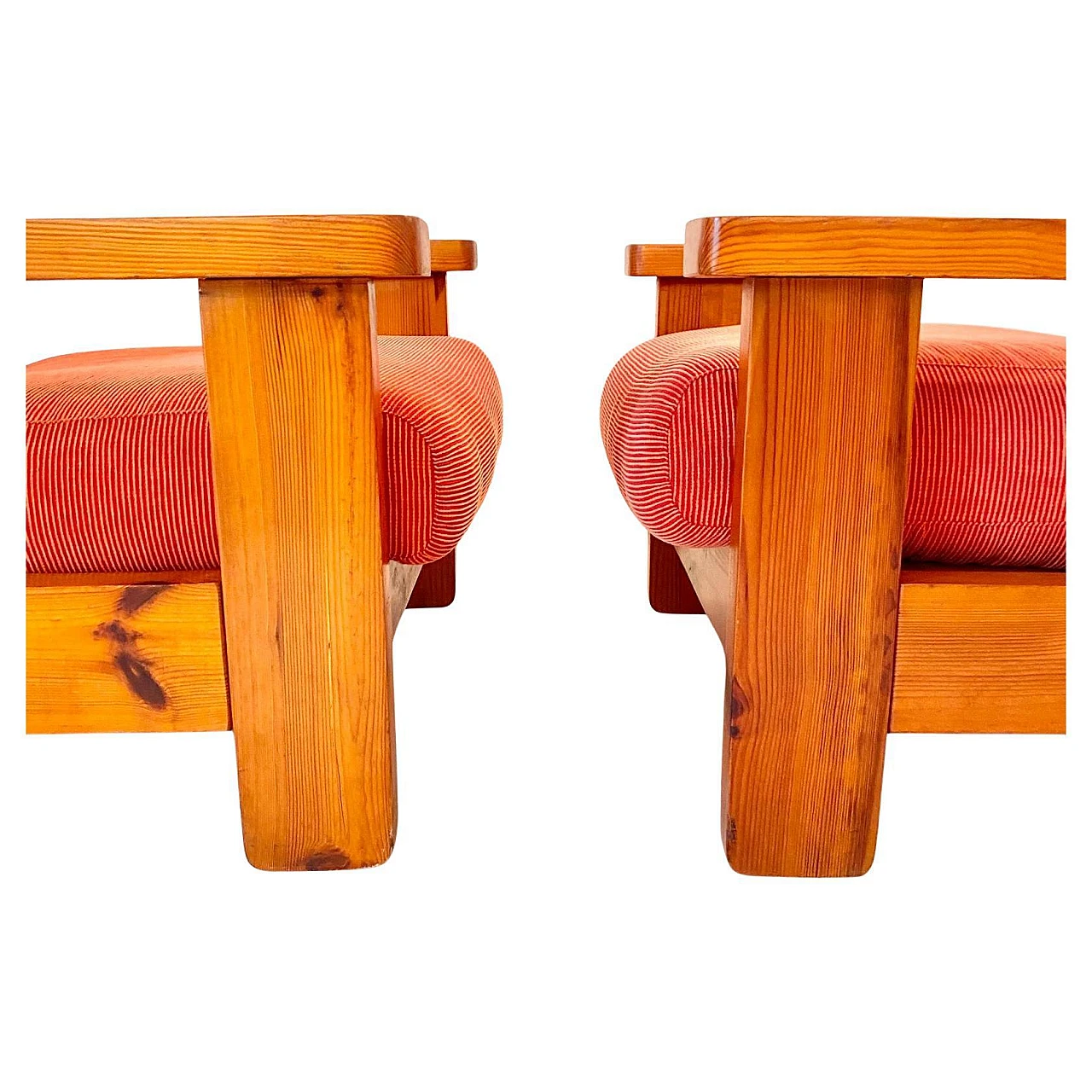 Pair of large armchairs in wood and red velvet, Italy, 1970s 10