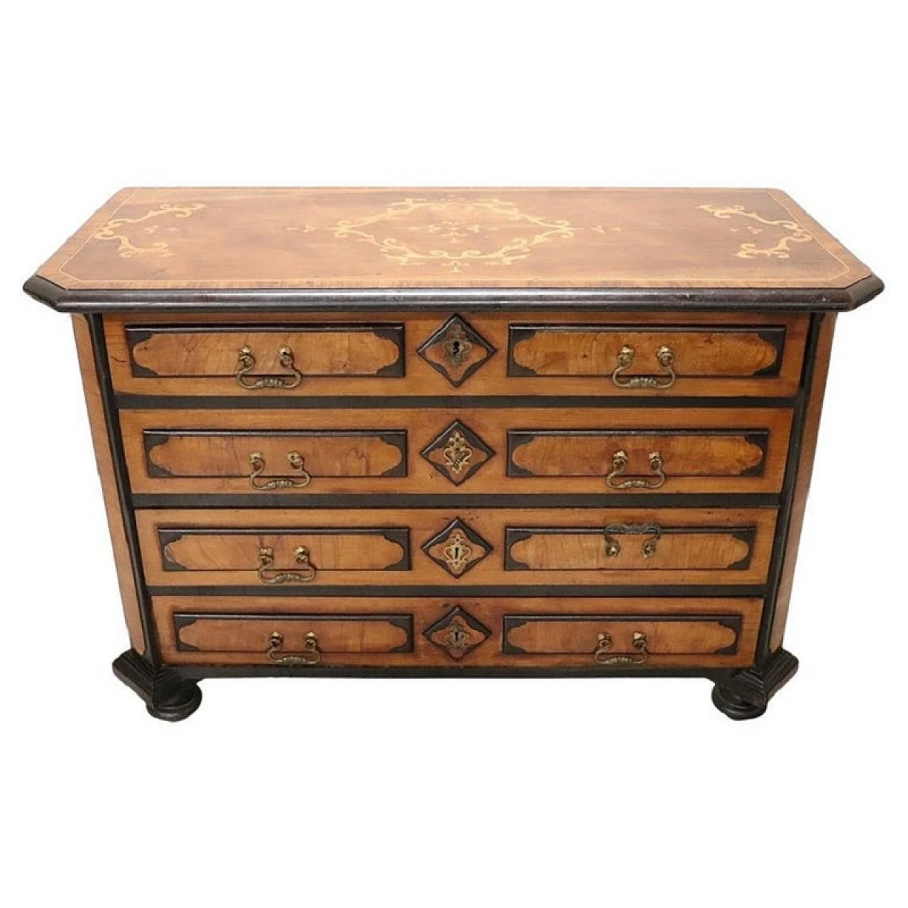 Majestic antique chest of drawers, 17th century 1