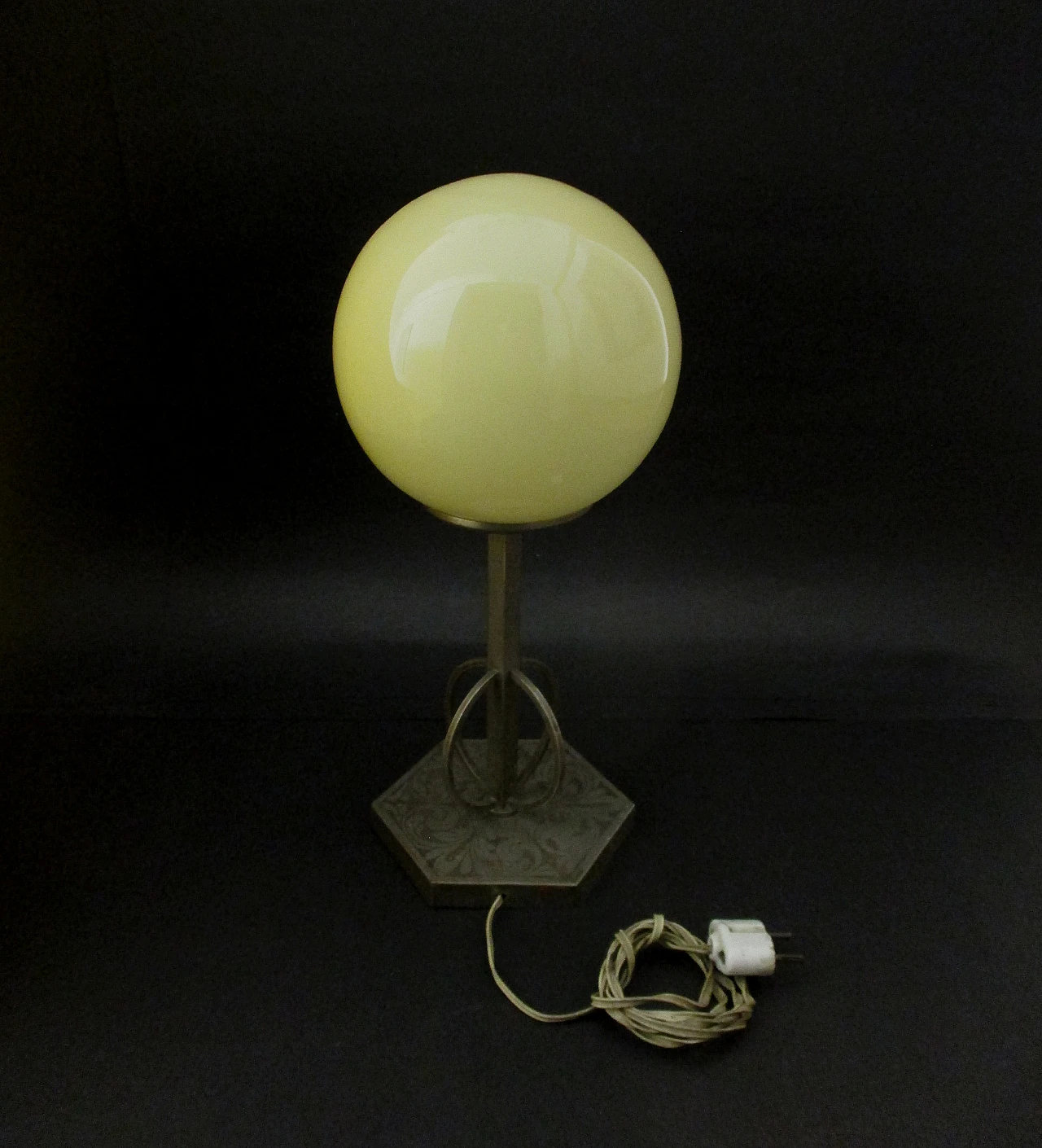 Gio Ponti lamp in nickel-plated brass and glass, 1930s 4