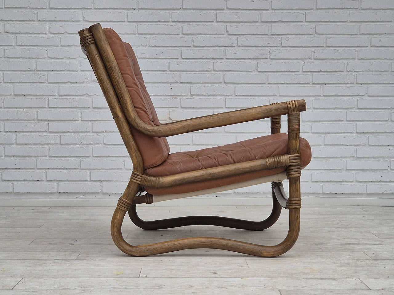 Scandinavian armchair in bamboo, leather, 1970s 8