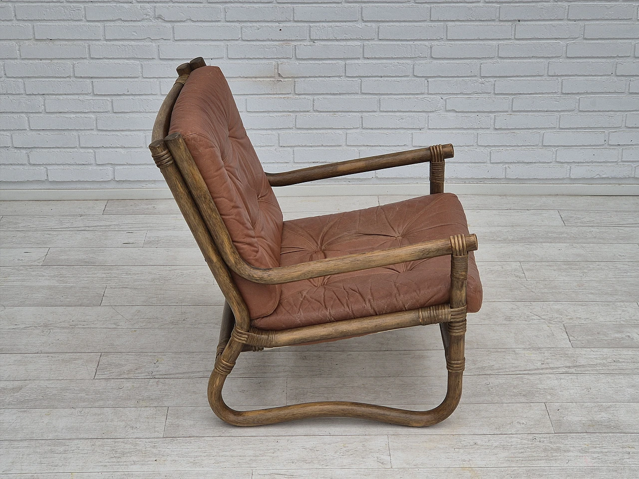 Scandinavian armchair in bamboo, leather, 1970s 9