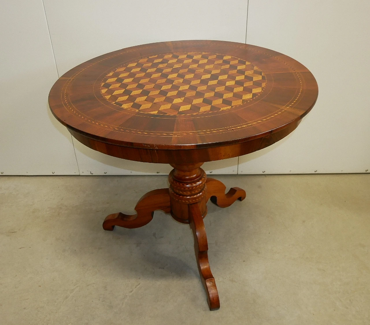 Rolo round table in precious wood, Emilan, late 19th century 8