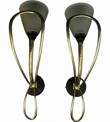 Pair of Angelo Mangiarotti wall lights in brass and glass,1970s