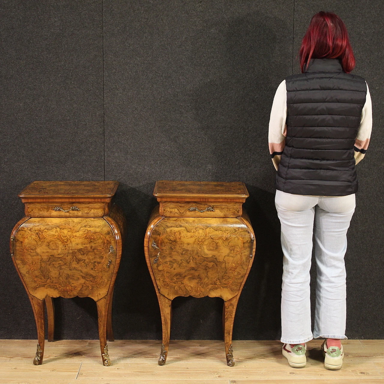 Pair of Louis XV style Lombard bedside tables, 20th century 2