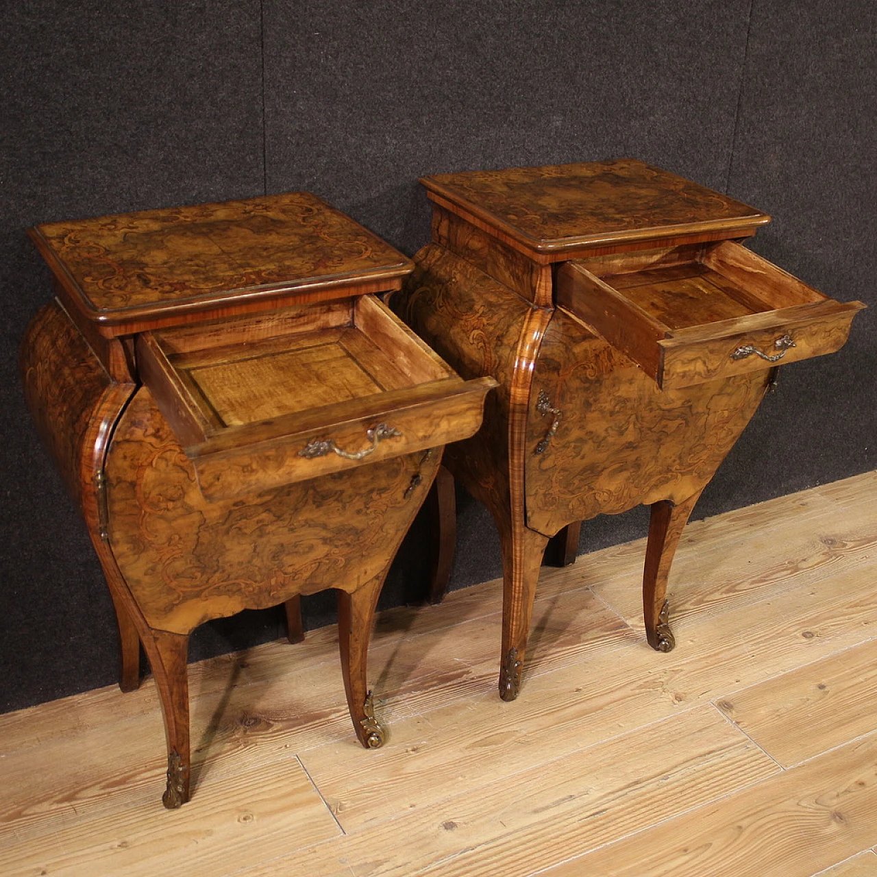 Pair of Louis XV style Lombard bedside tables, 20th century 8