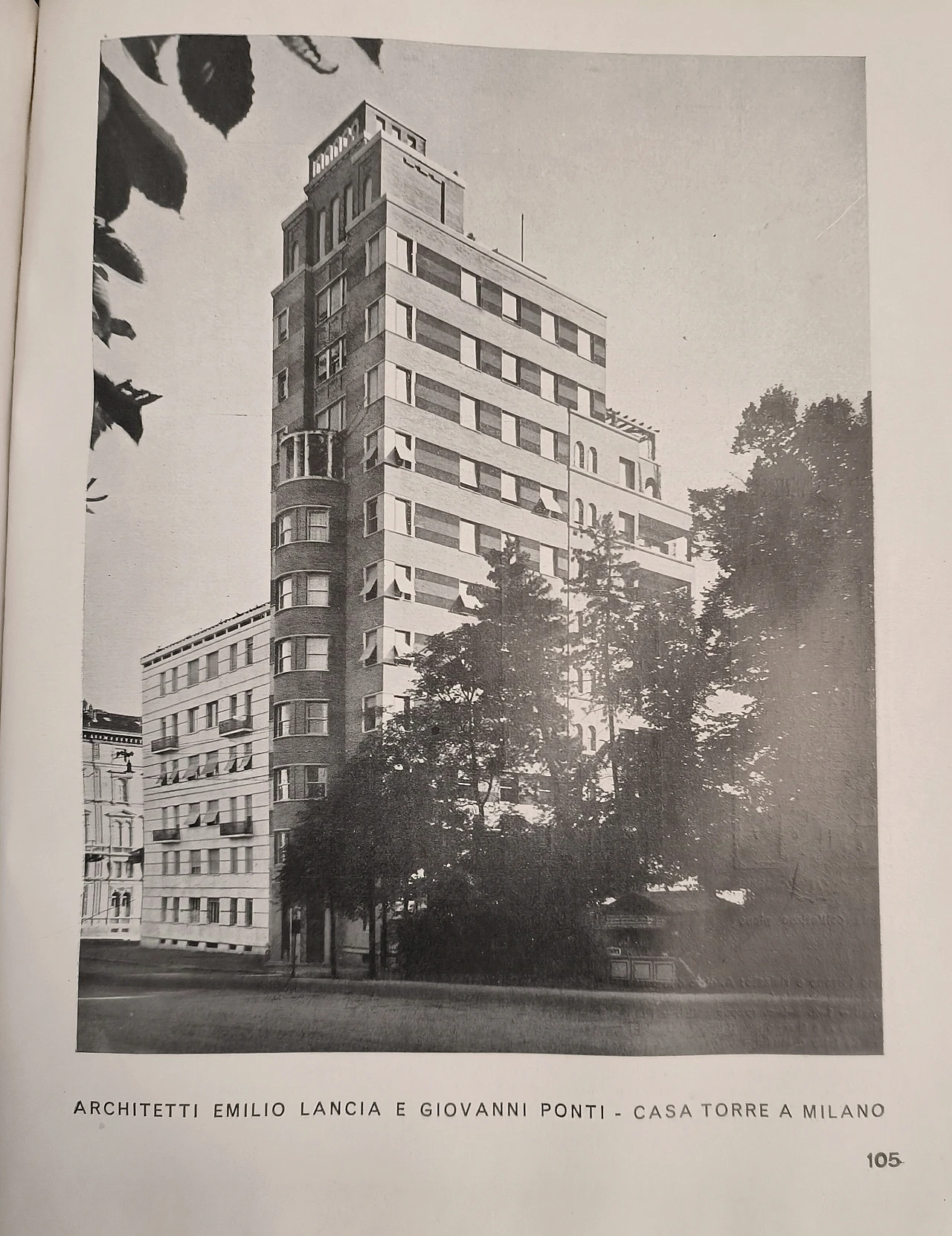 Houses in Italy by arch. Bruno Moretti, Hoepli, 1939 7