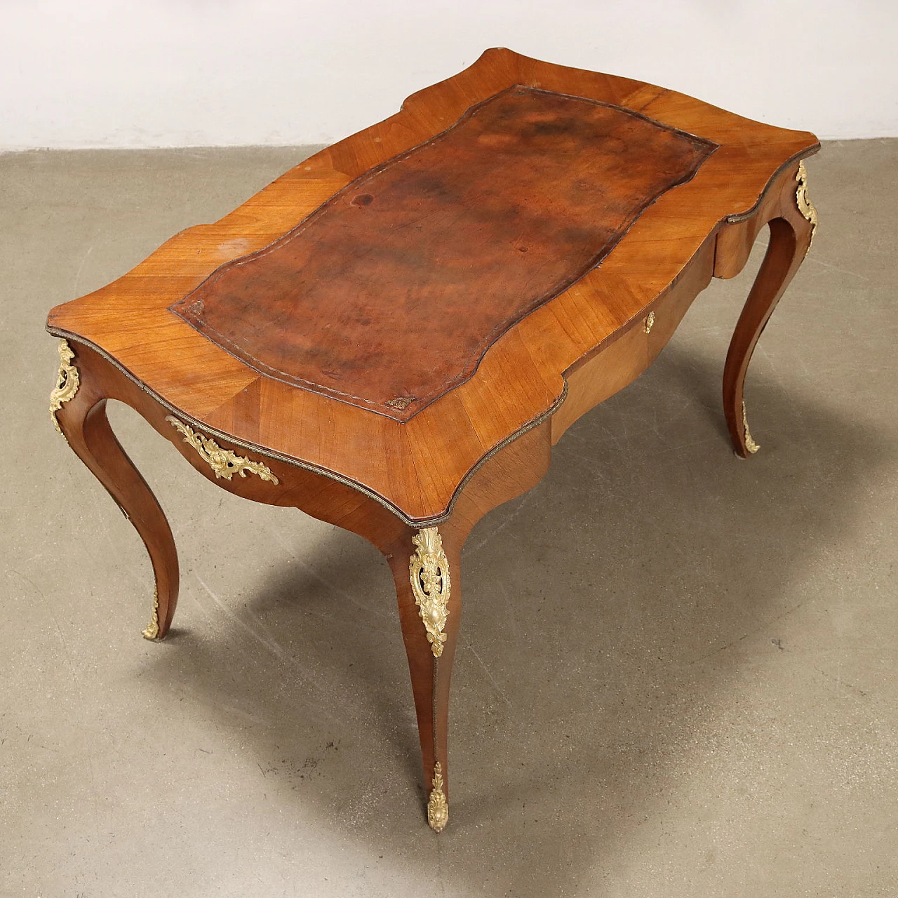 Desk in wood with drawer, bronze decorations & Moroccon leather 8