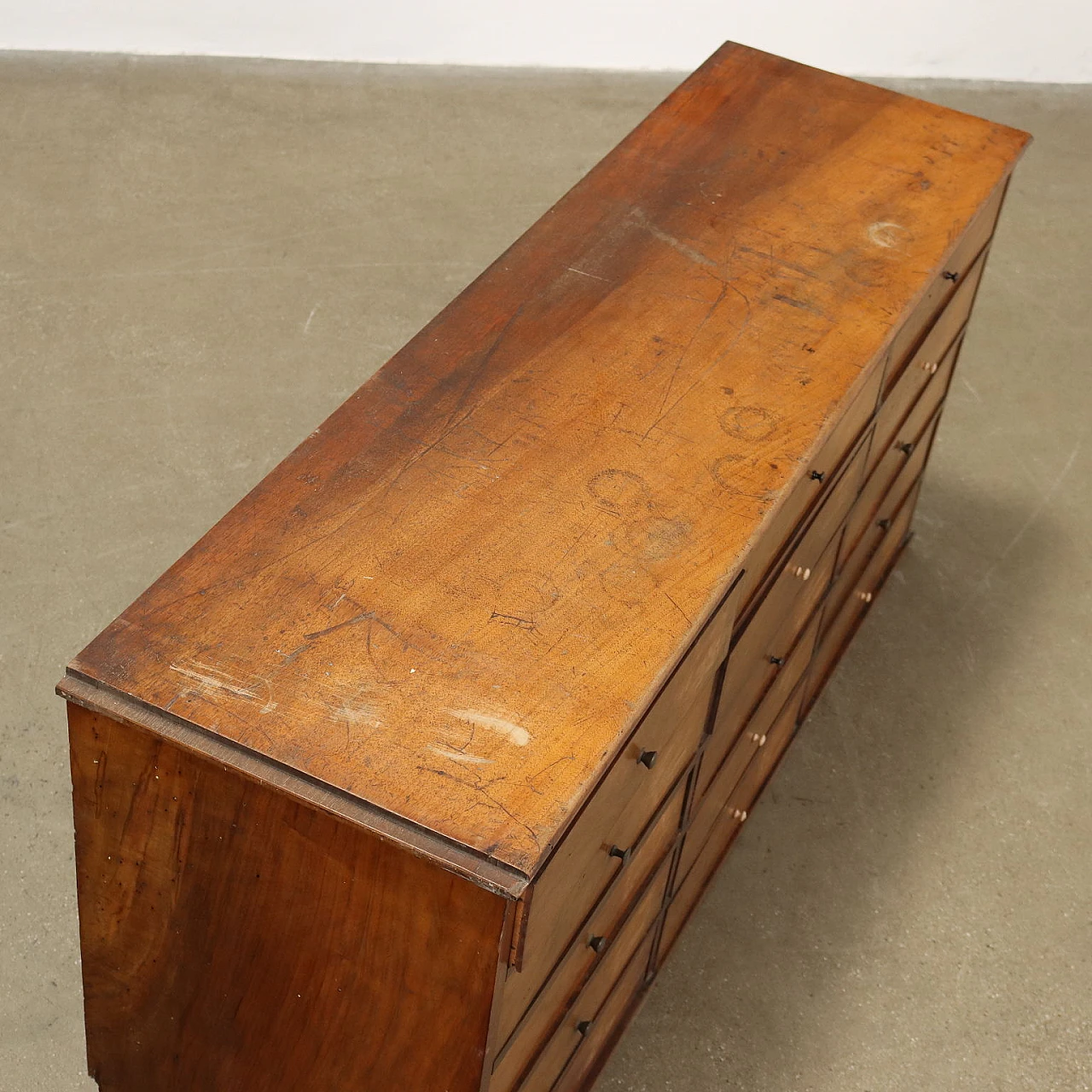 Walnut chest of drawers with 12 pine drawers , 20th century 4