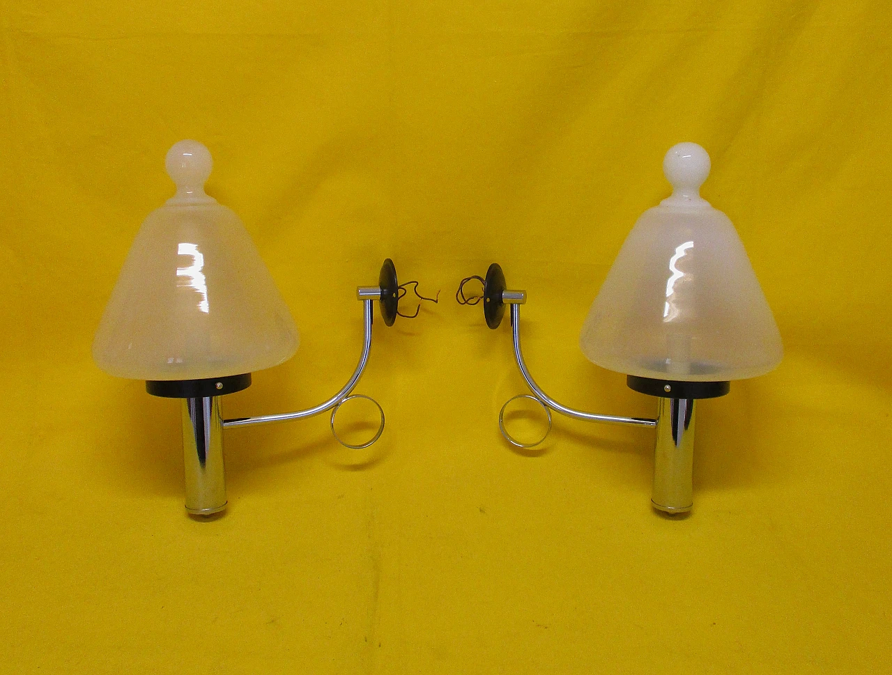 Pair of Carlo Nason metal glass wall lights from the 1960s 2