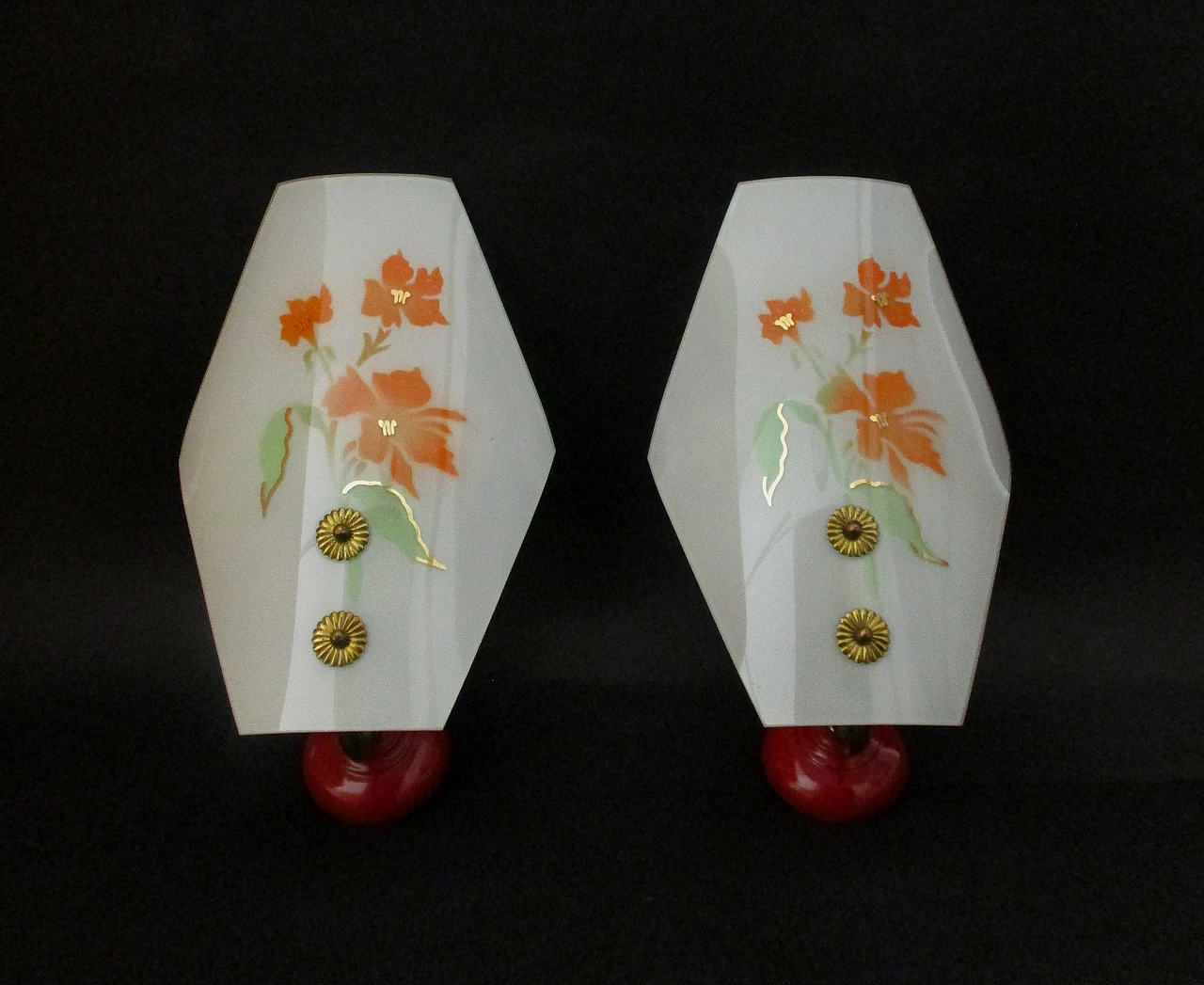 Pair of Dino Lama wall lights in brass and glass from the 1960s 2