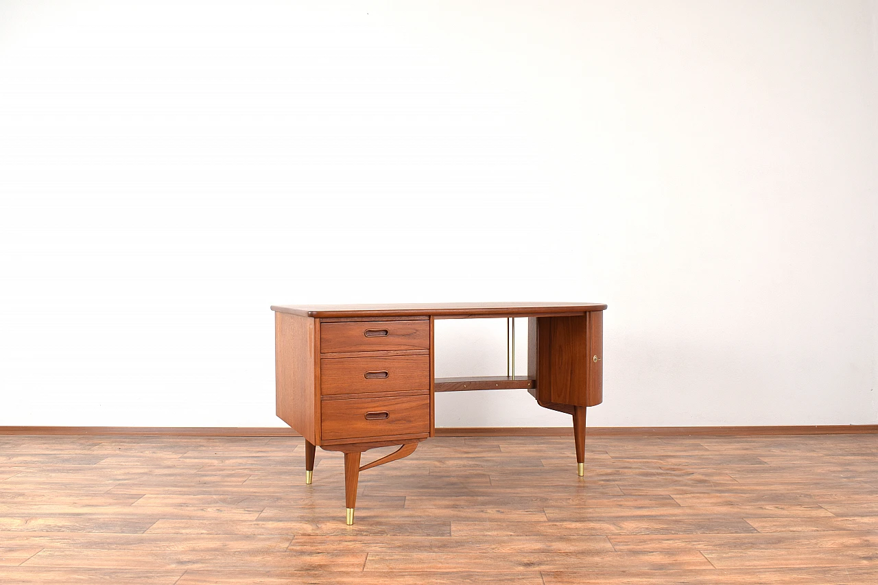 Scrivania Mid-Century in teak organico di Sola Møbler, anni '60 1