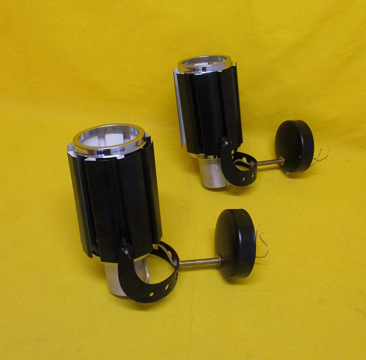 Pair of 80s metal design wall lights 8