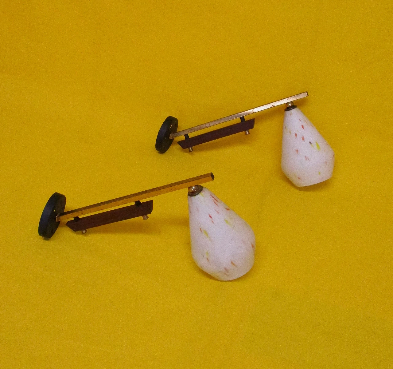 Pair of Stilnovo wall lights in opaline glass brass, 50s 1